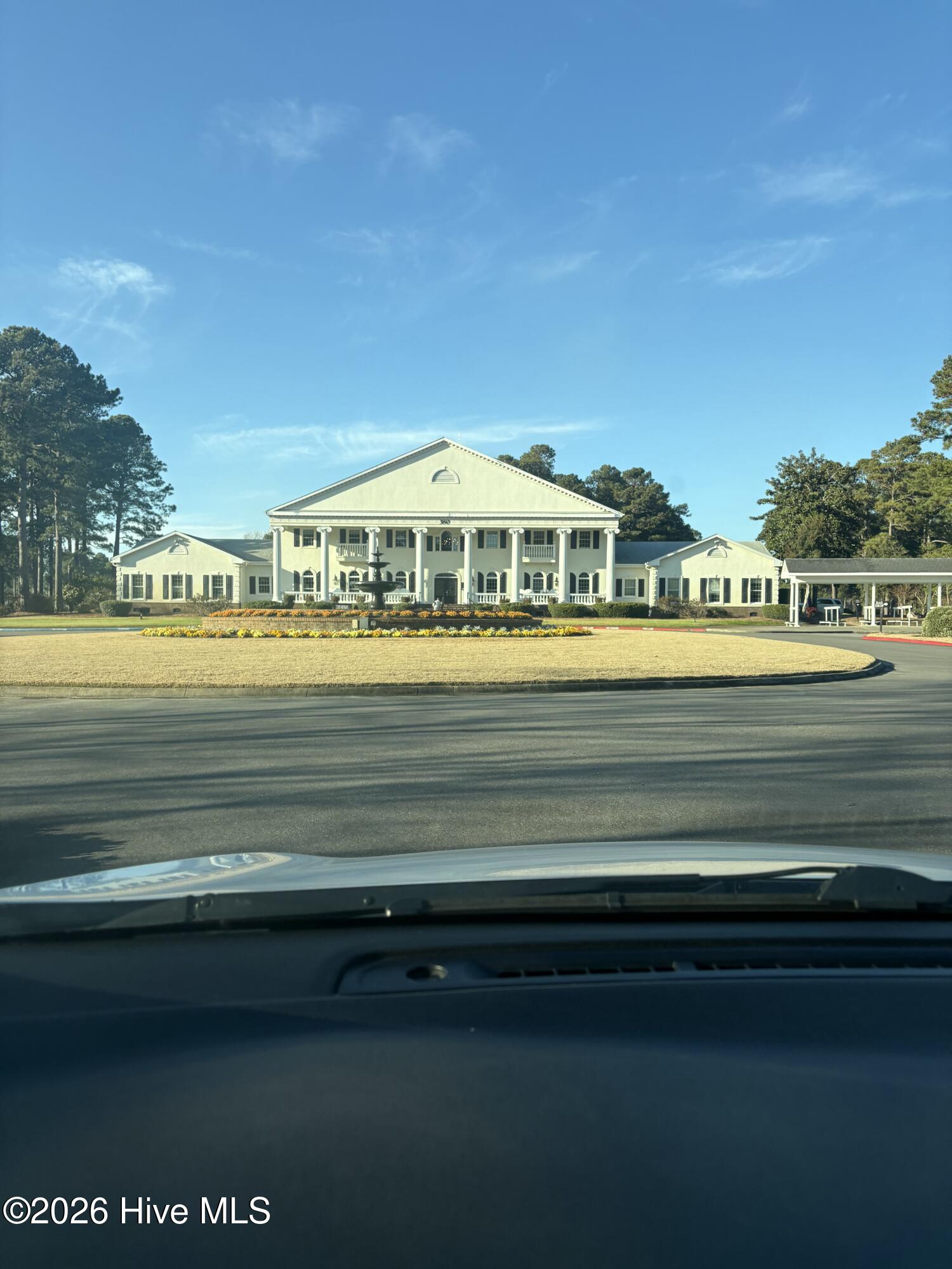 100553430 | Photo 84