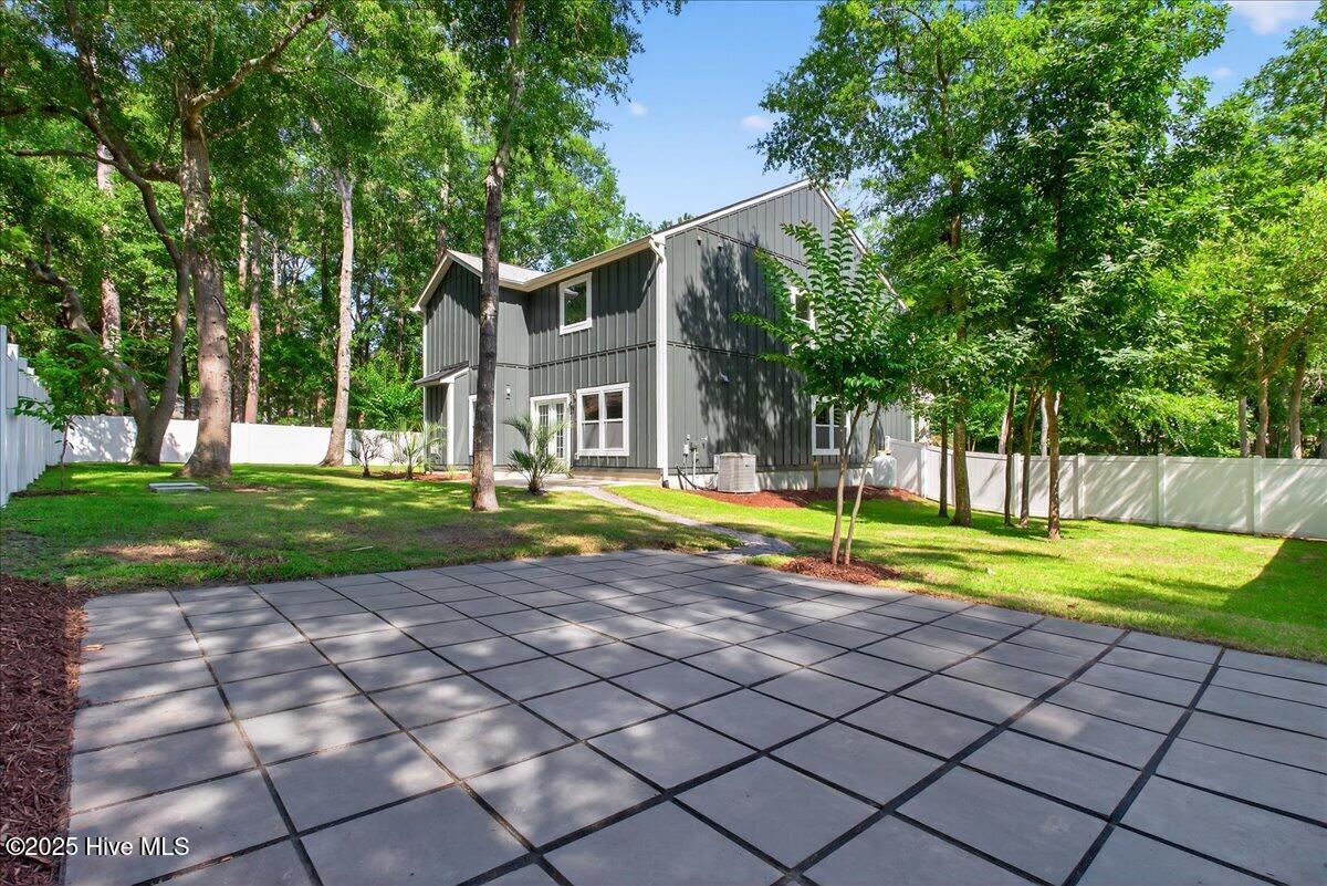 100514096 | Photo 77