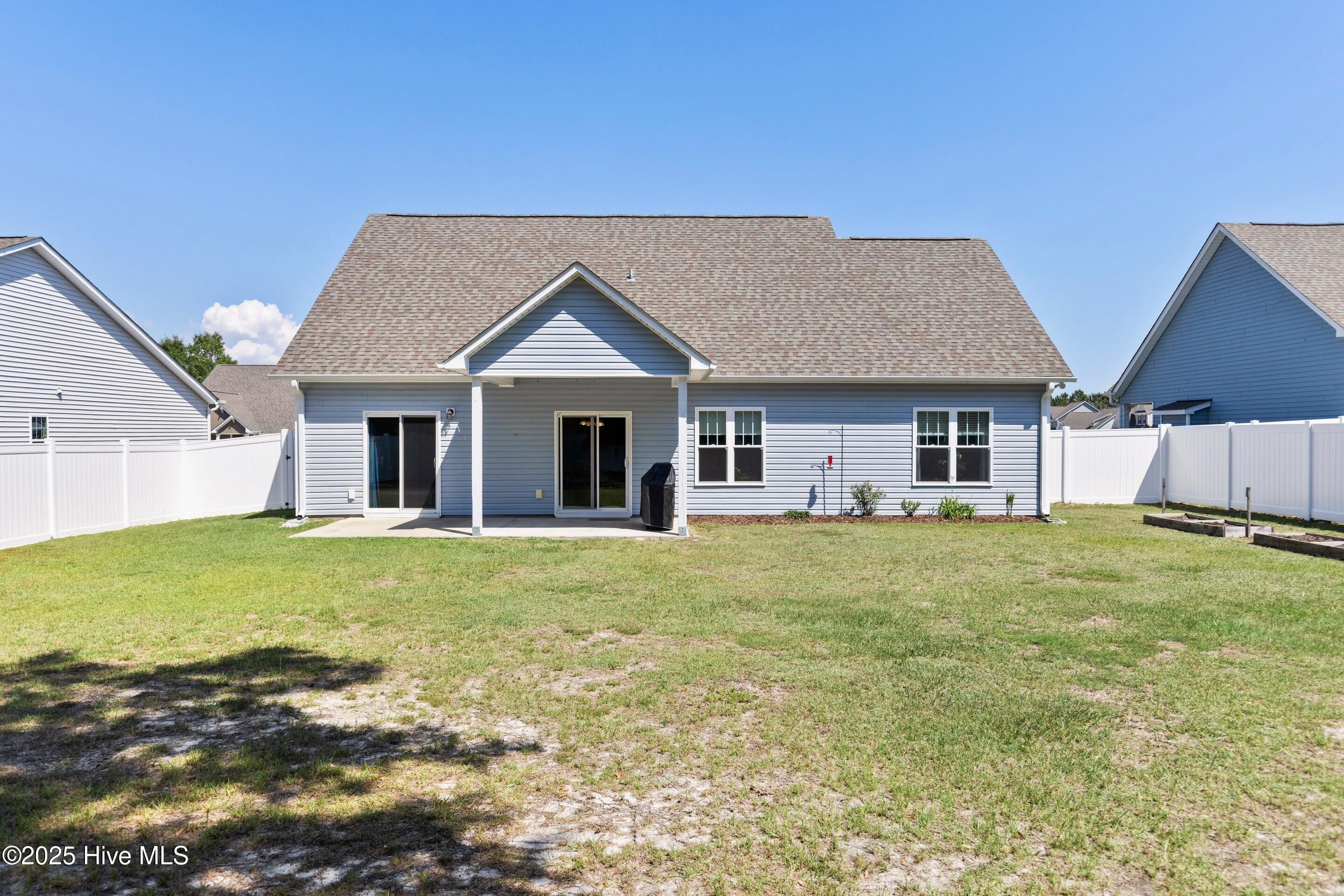 100529568 | Photo 13