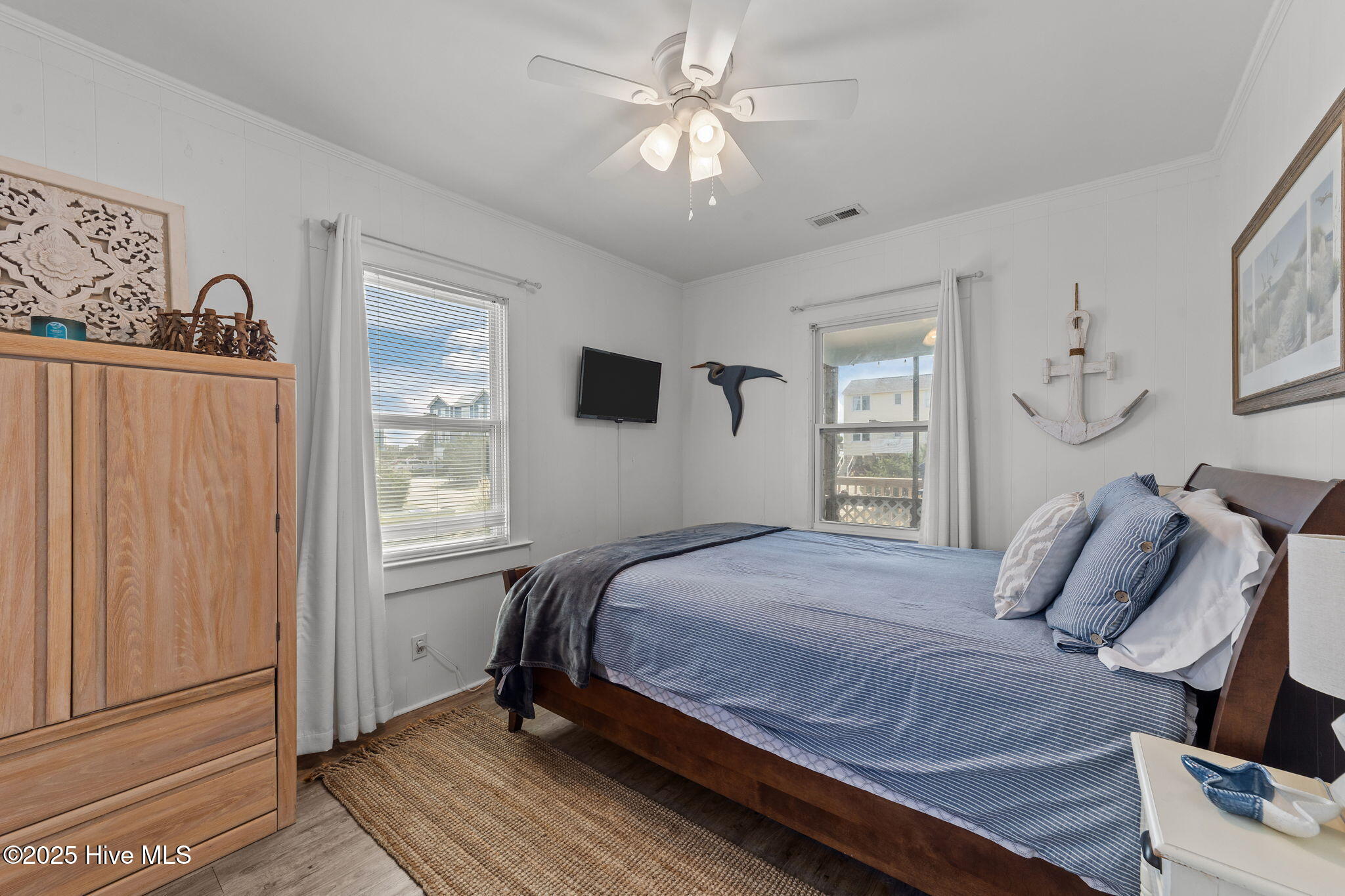 100536358 | Photo 13