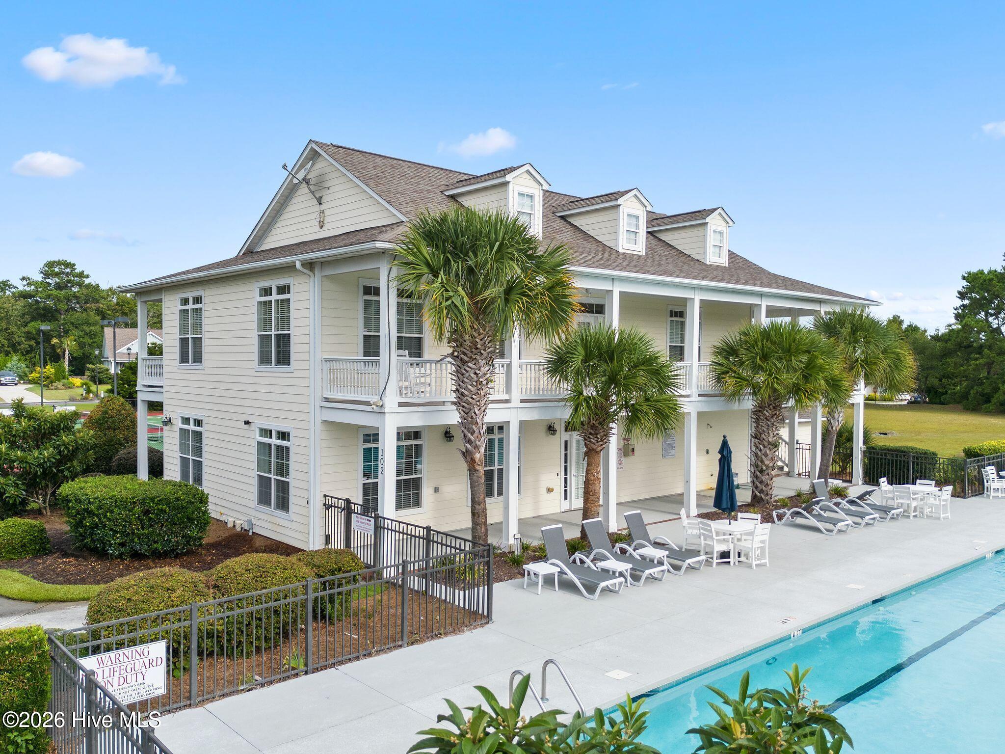 100567627 | Photo 20