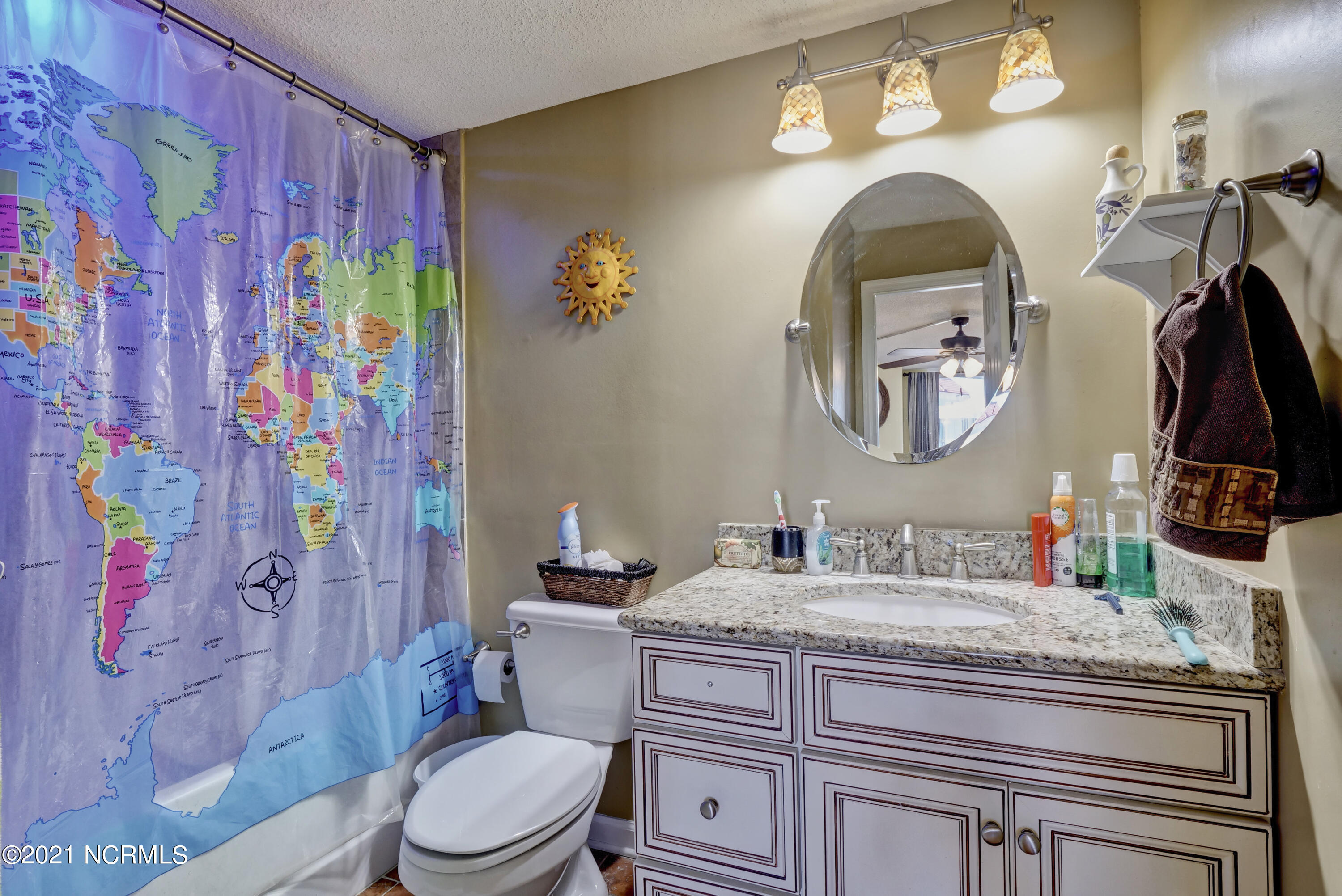 100520960 | Photo 20