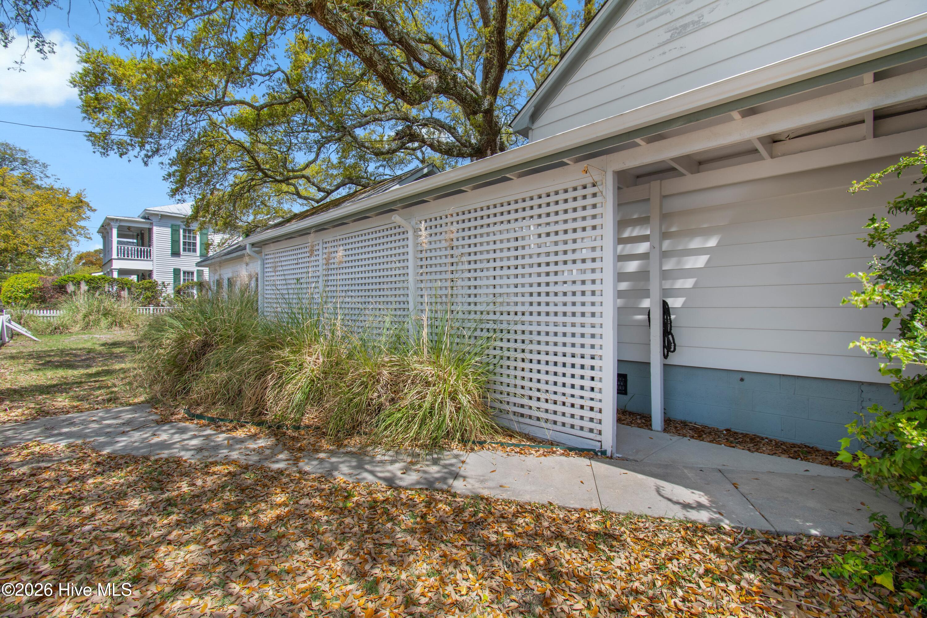 100566206 | Photo 14