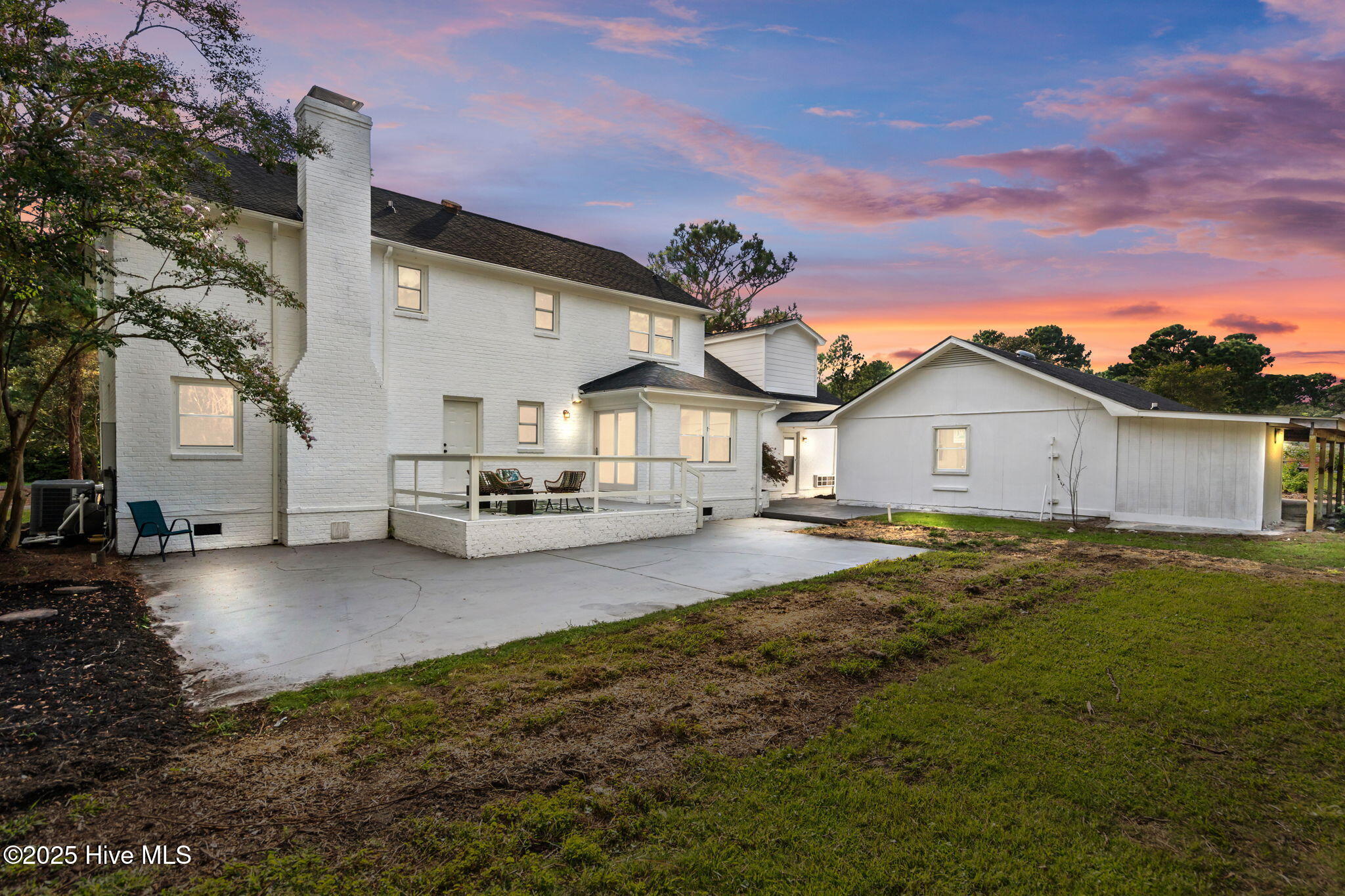 100527627 | Photo 72