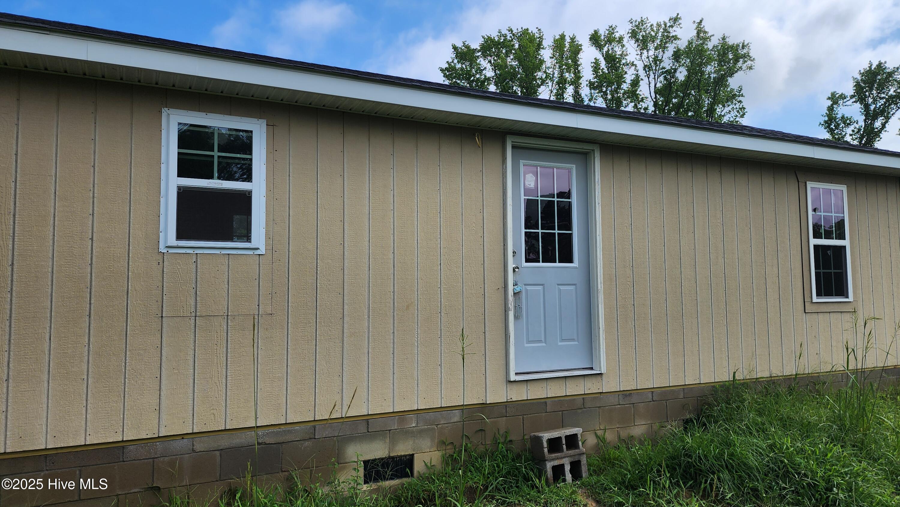 Homes for sale in Chadbourn, NC | 111 Blanche St, Chadbourn, NC 28431 | MLS# 100513390