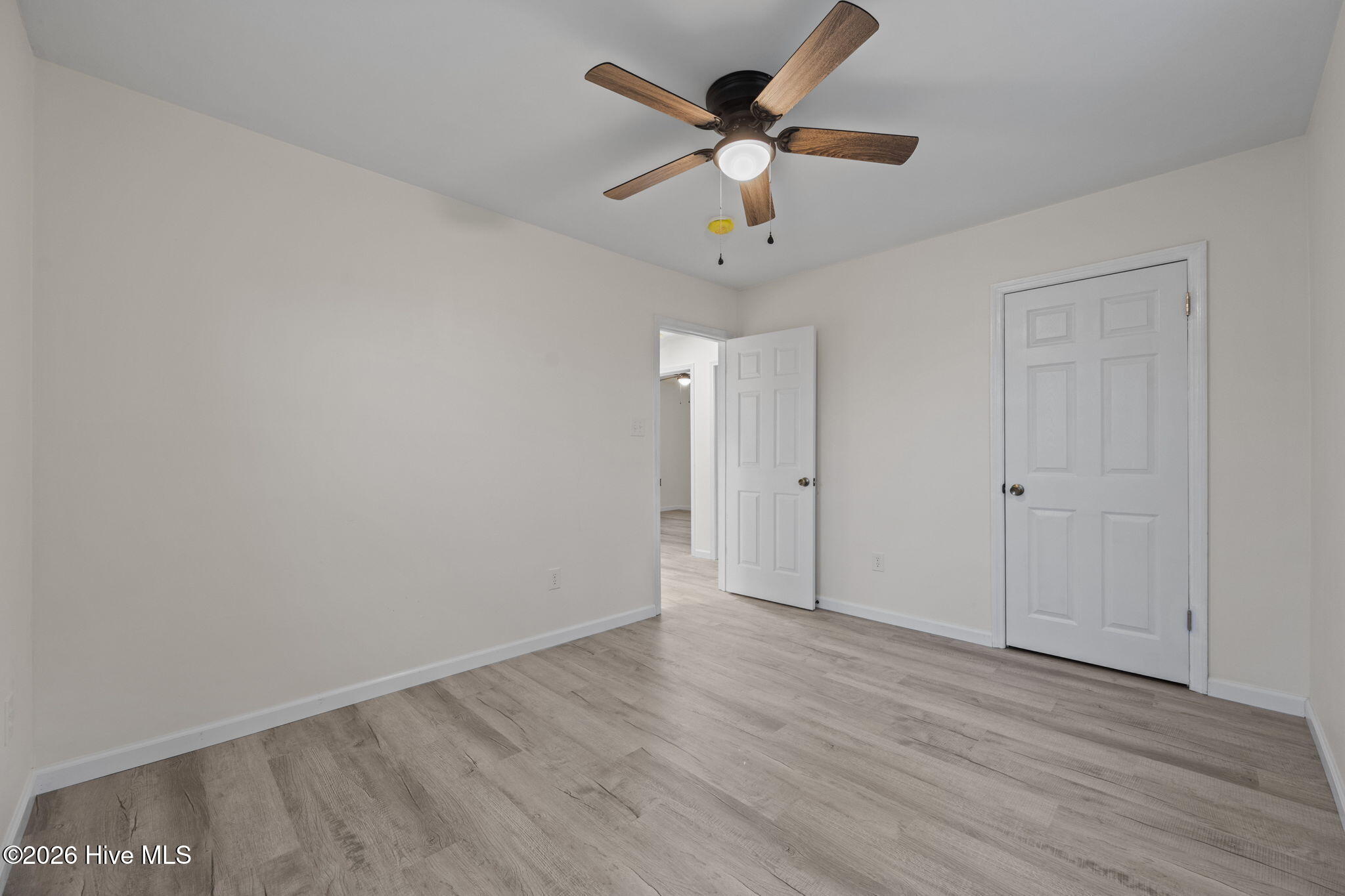 211 S Jackson Street, Beulaville, NC 28518 – photo 13: 49-web-or-mls-_RAD4179