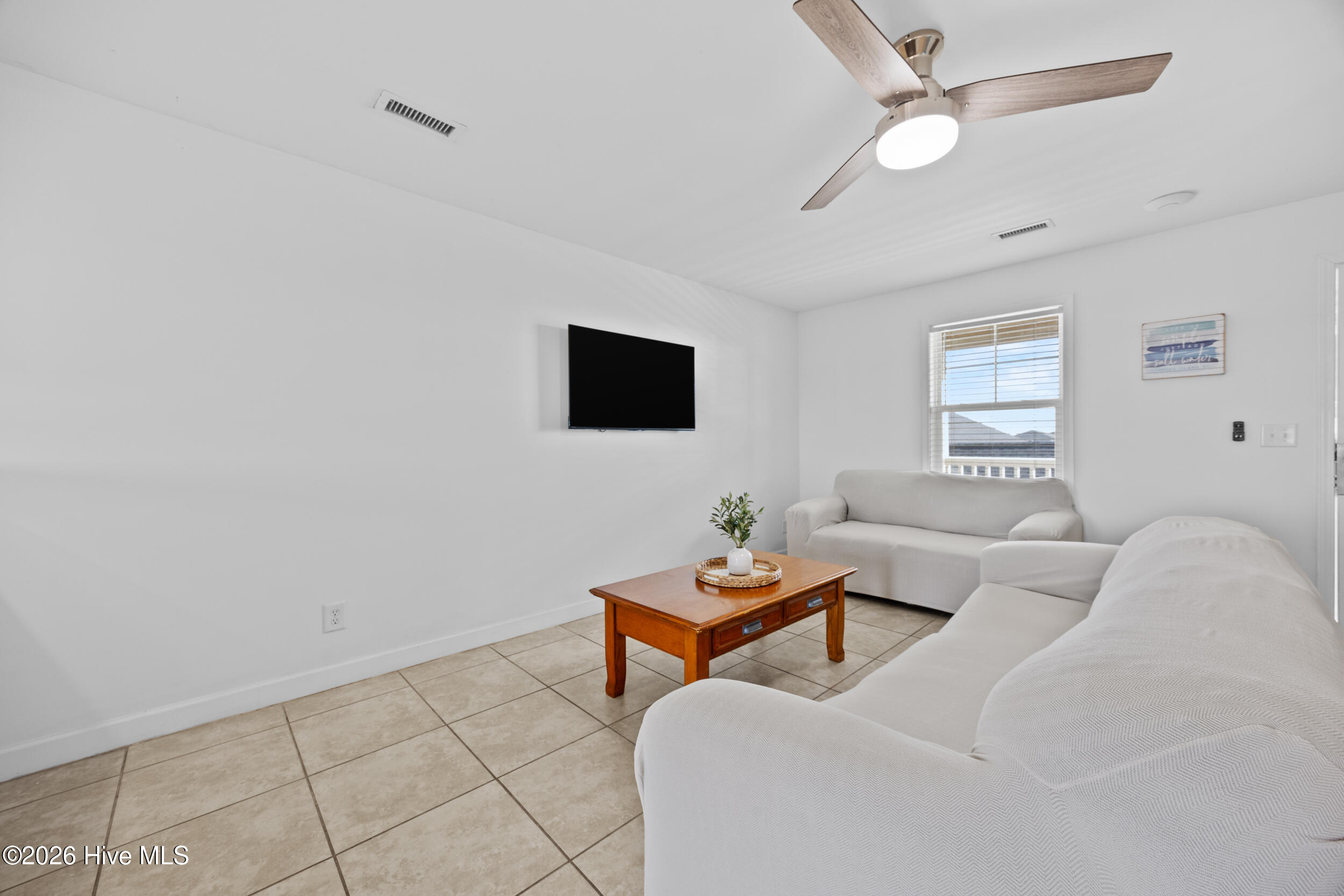 100547253 | Photo 10