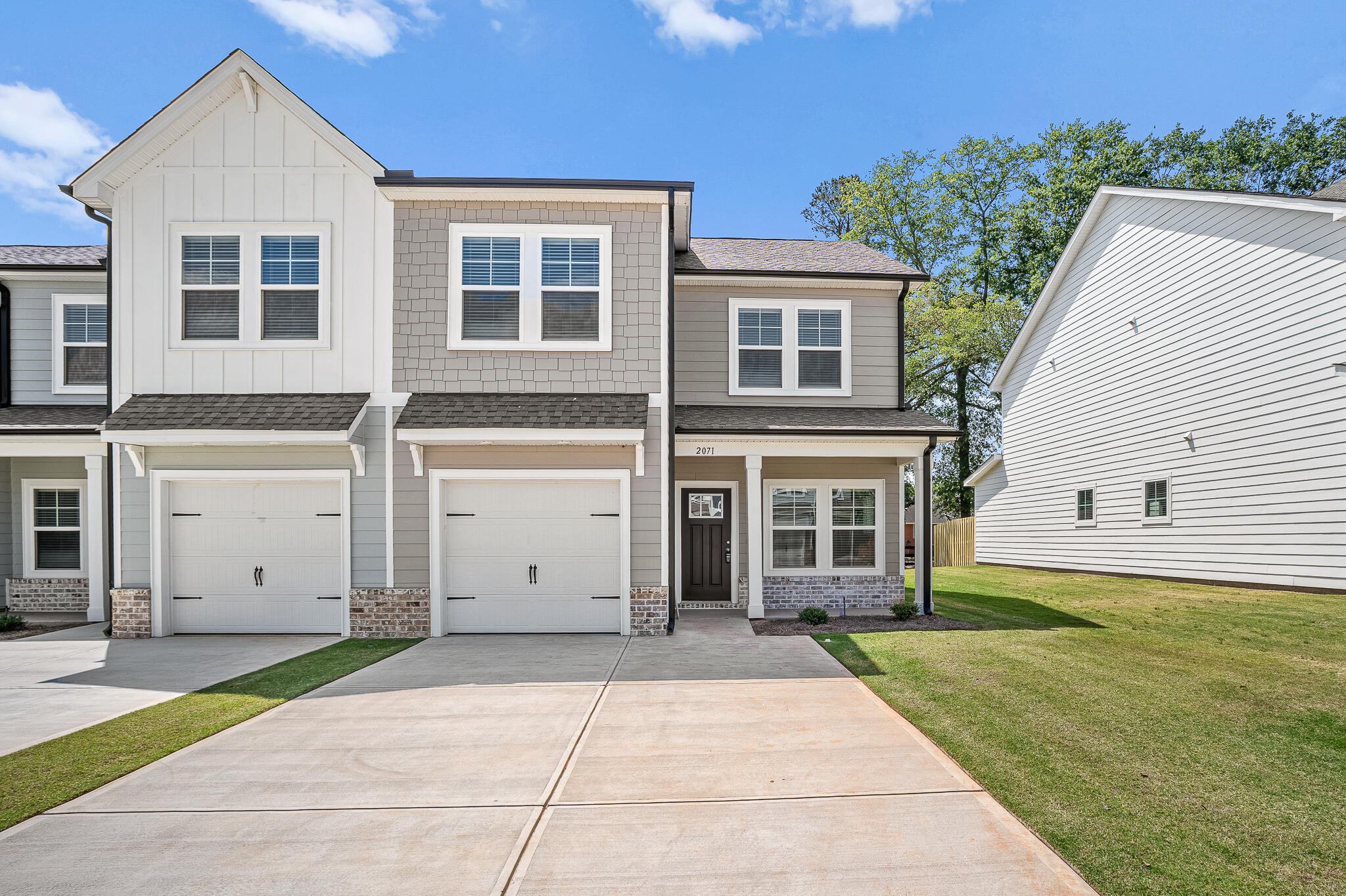 Featured Listings Featured Listings