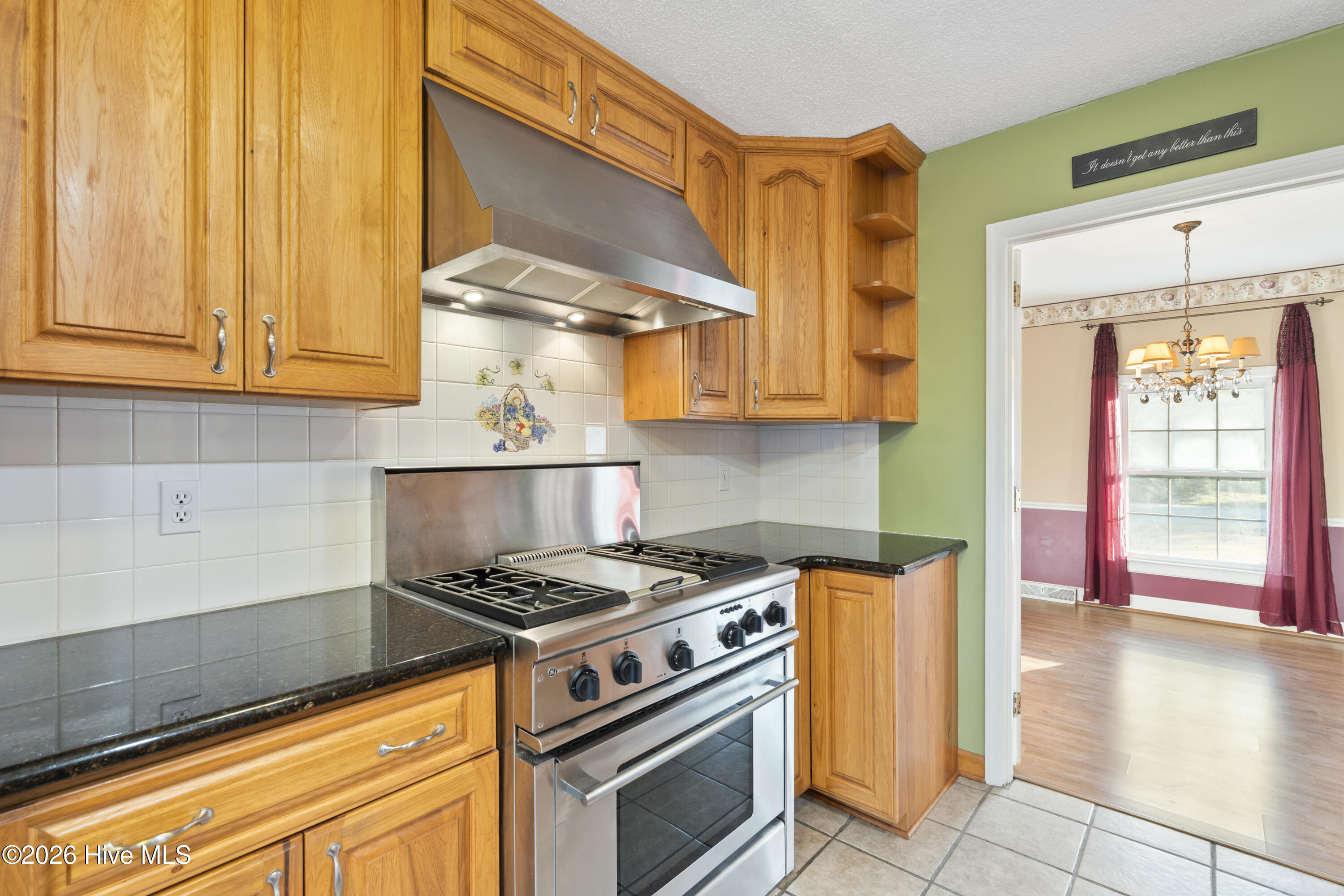 100549887 | Photo 31