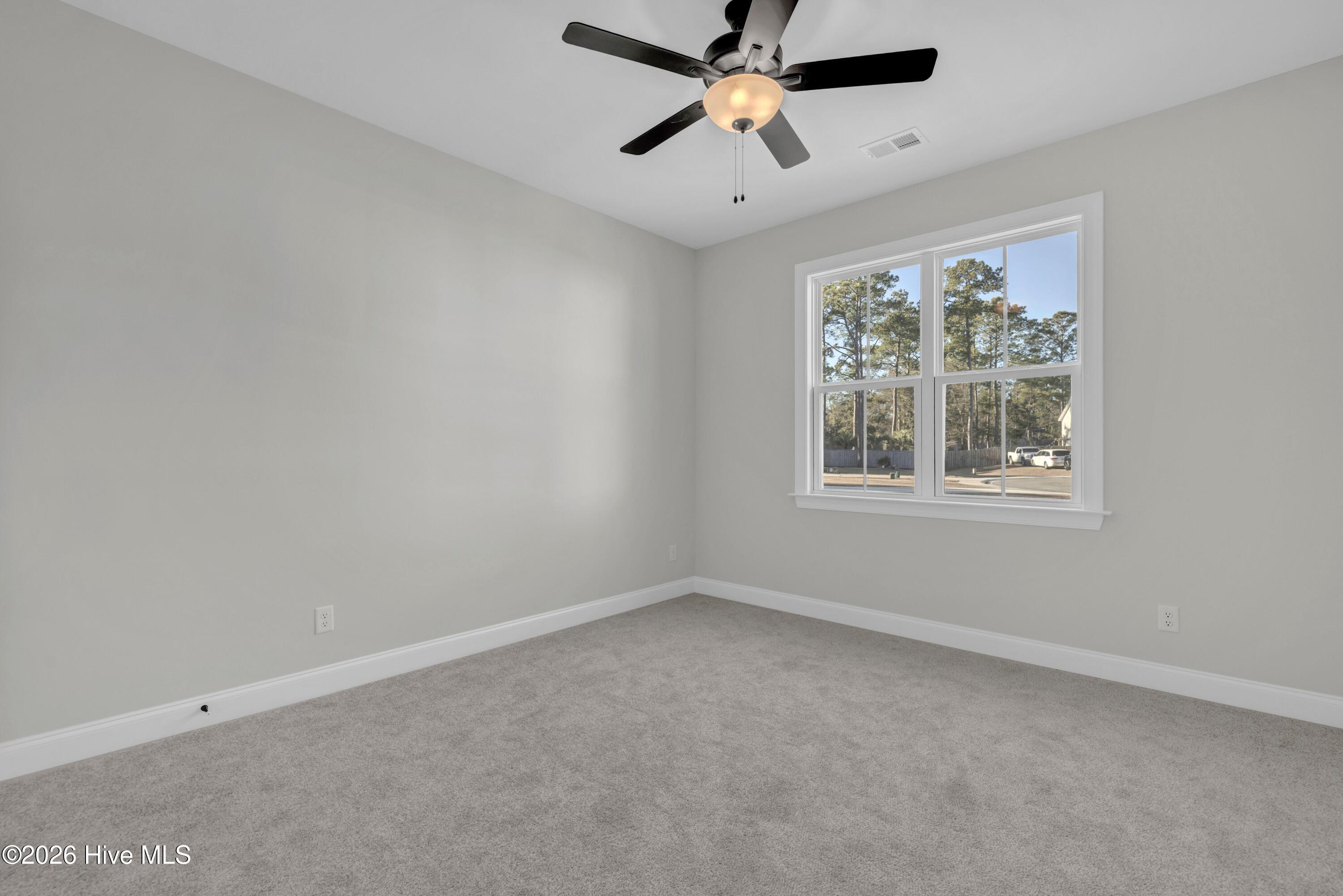 100551987 | Photo 27