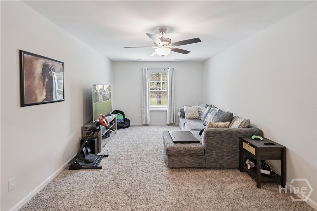 5th Bedroom / Bonus (Upstairs)