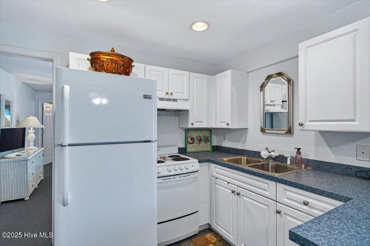 100514945 | Photo 37