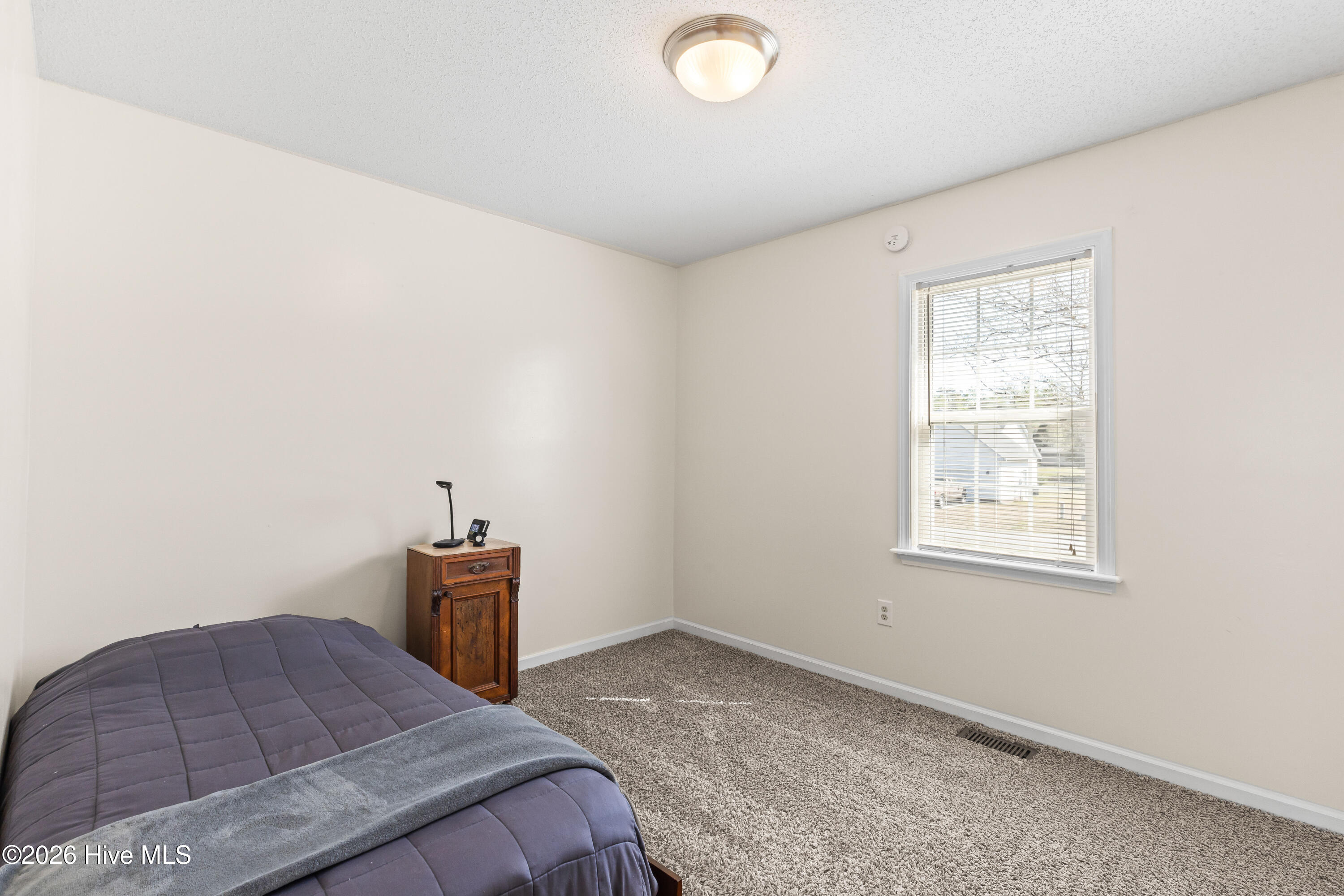 100564268 | Photo 17