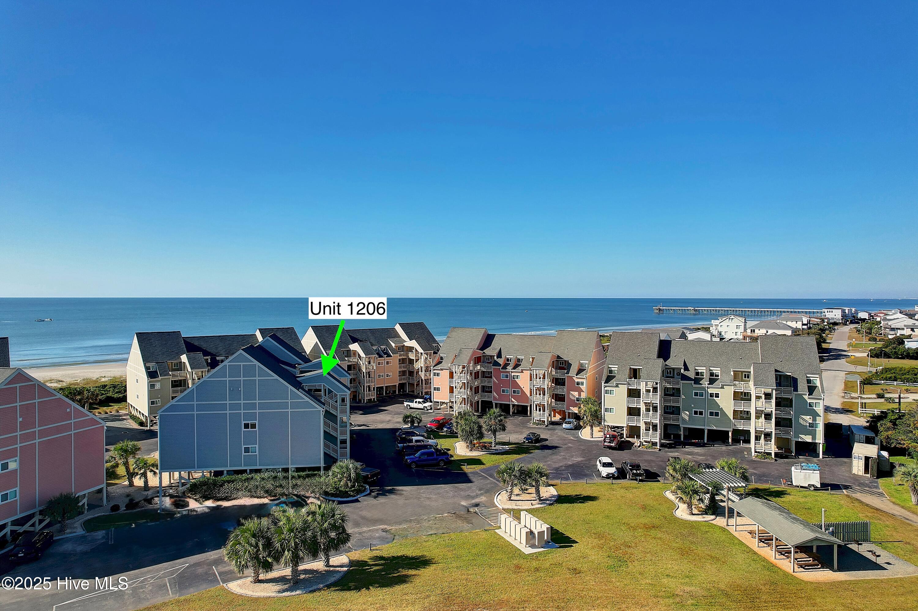 100533789 | Photo 30