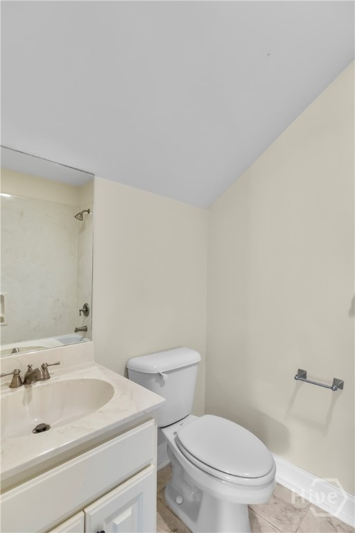 Bathroom 3 - Upper