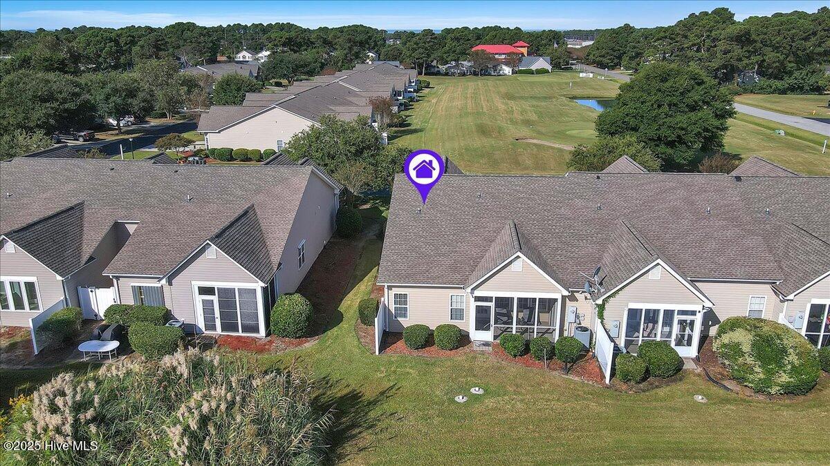 100532854 | Photo 37