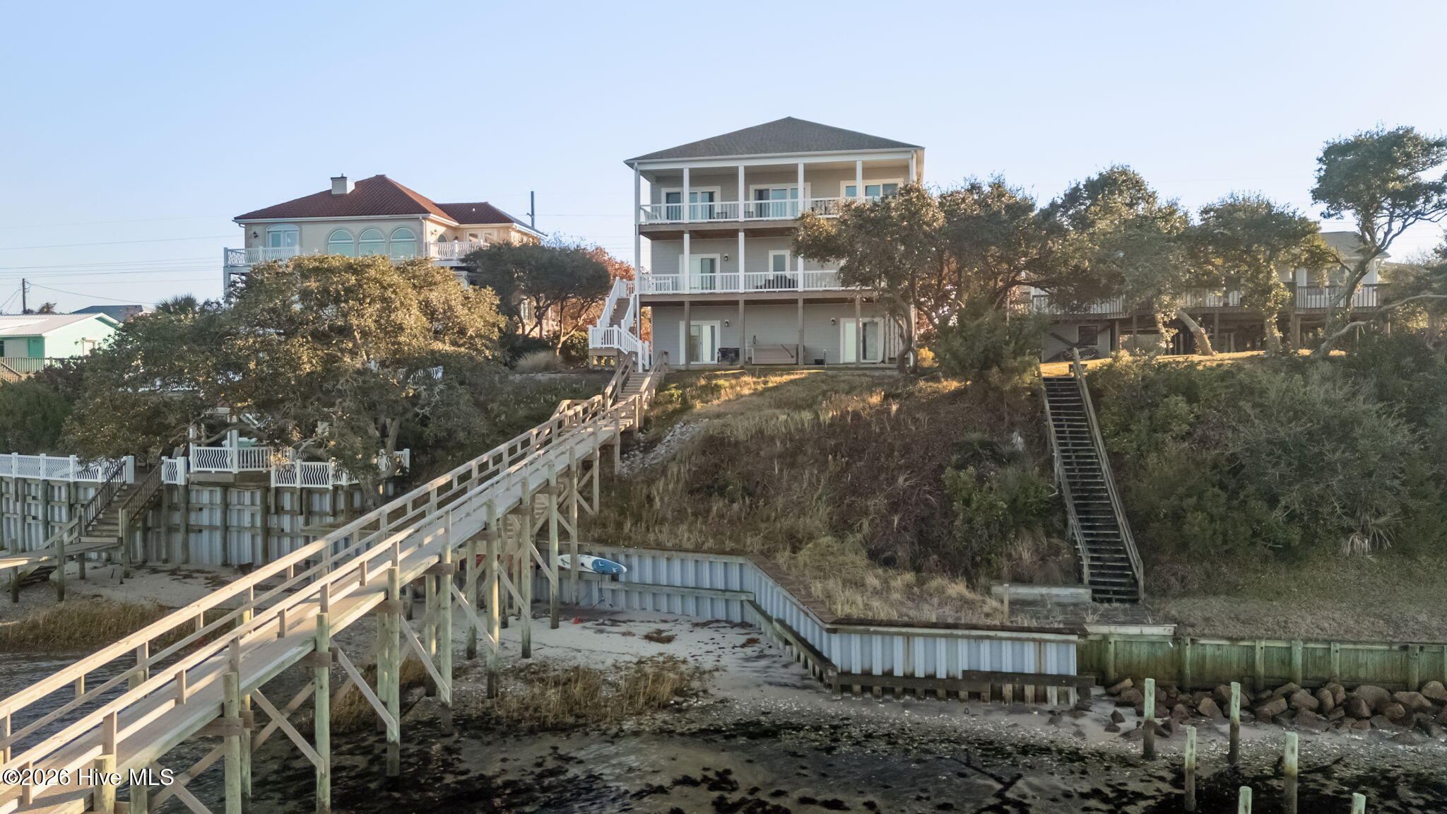 100551365 | Photo 10