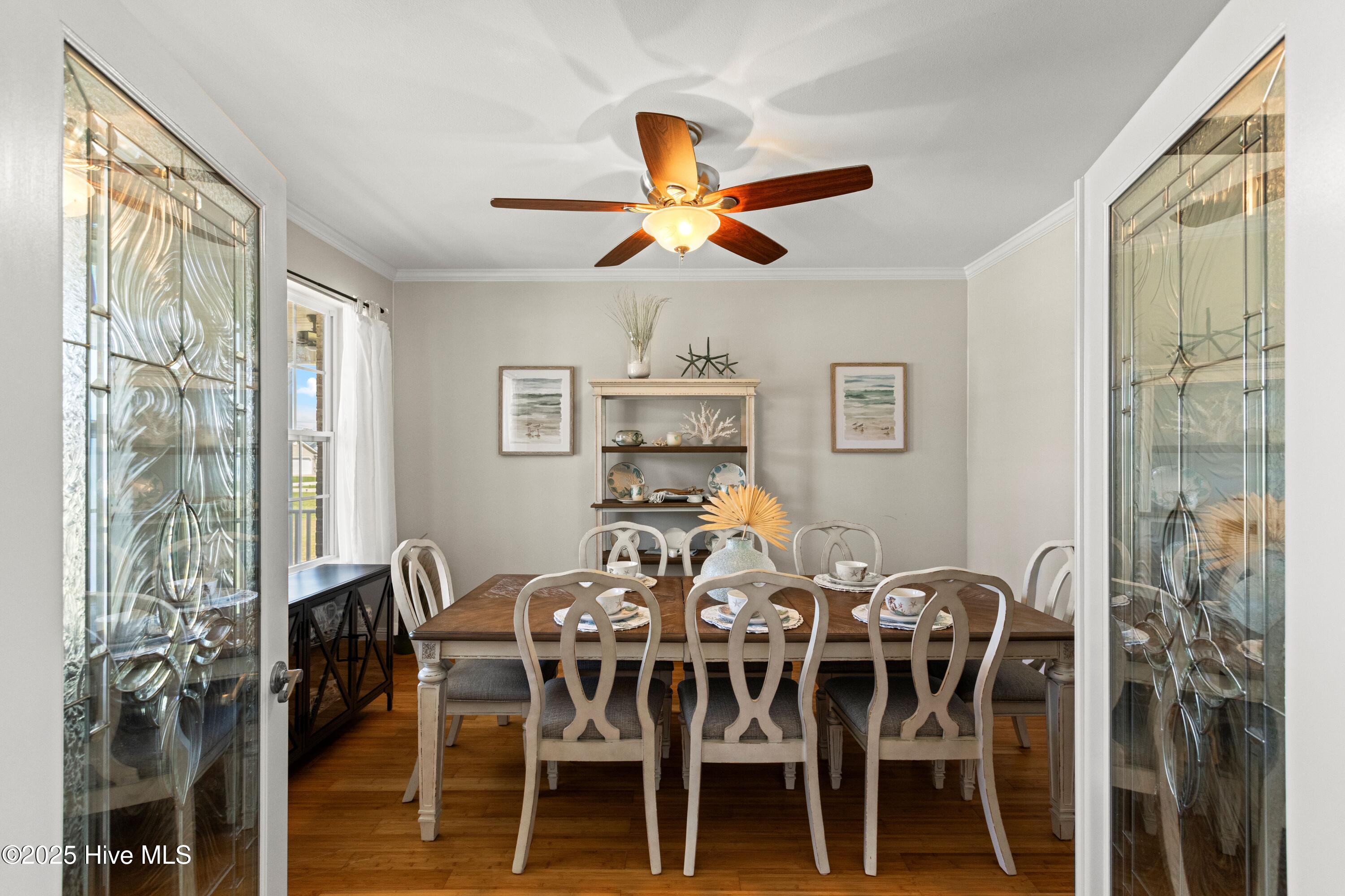 100532894 | Photo 10