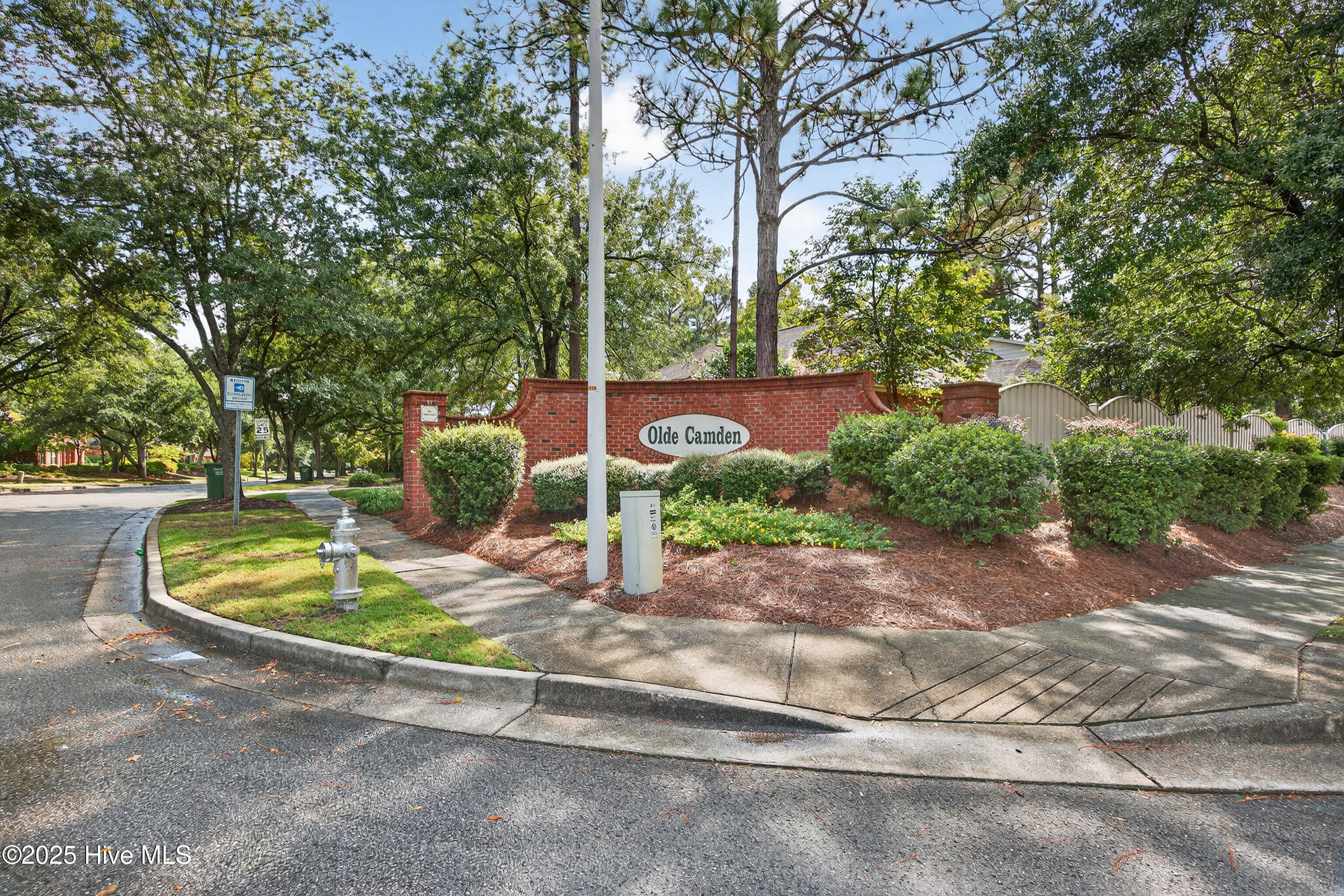 100530959 | Photo 34