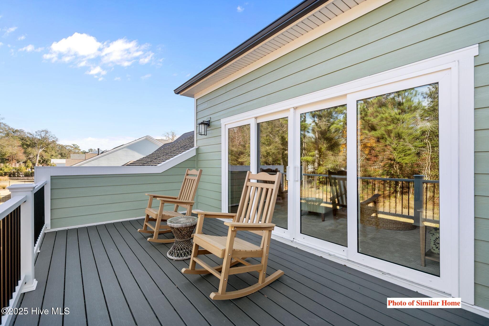 100545835 | Photo 42