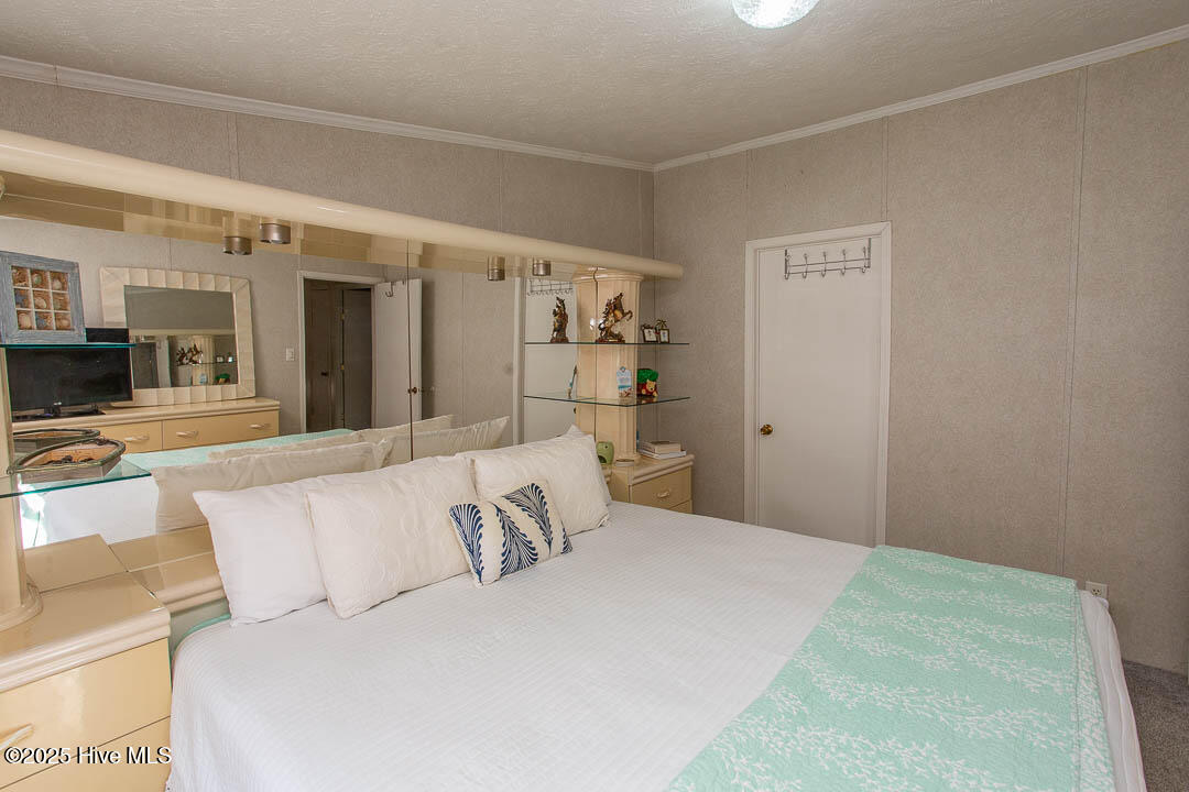 100484283 | Photo 24