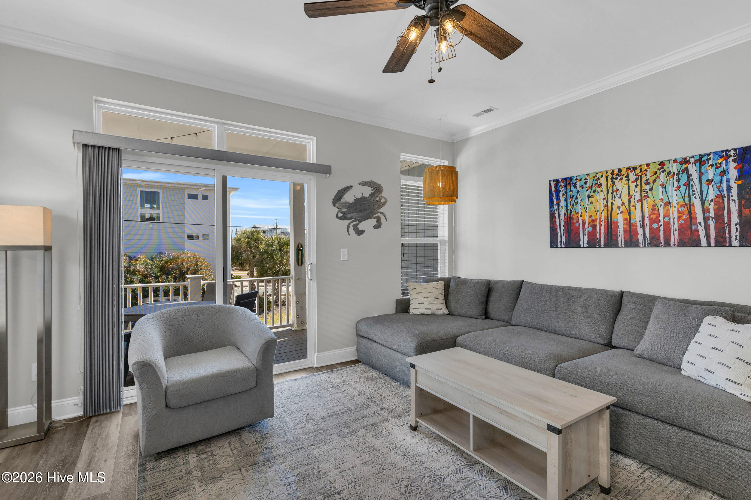 100548181 | Photo 10