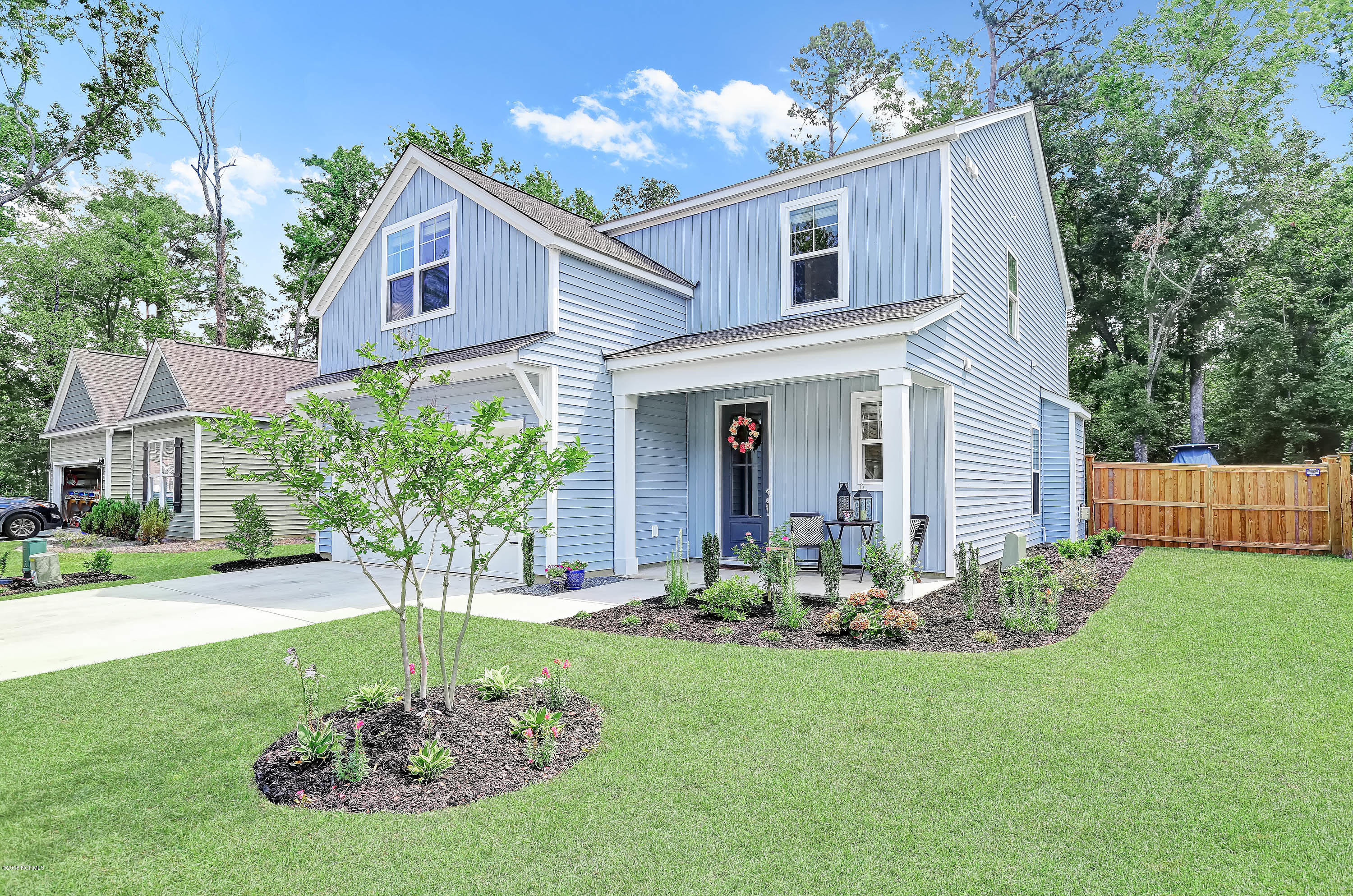 542EsthwaiteDrive-02