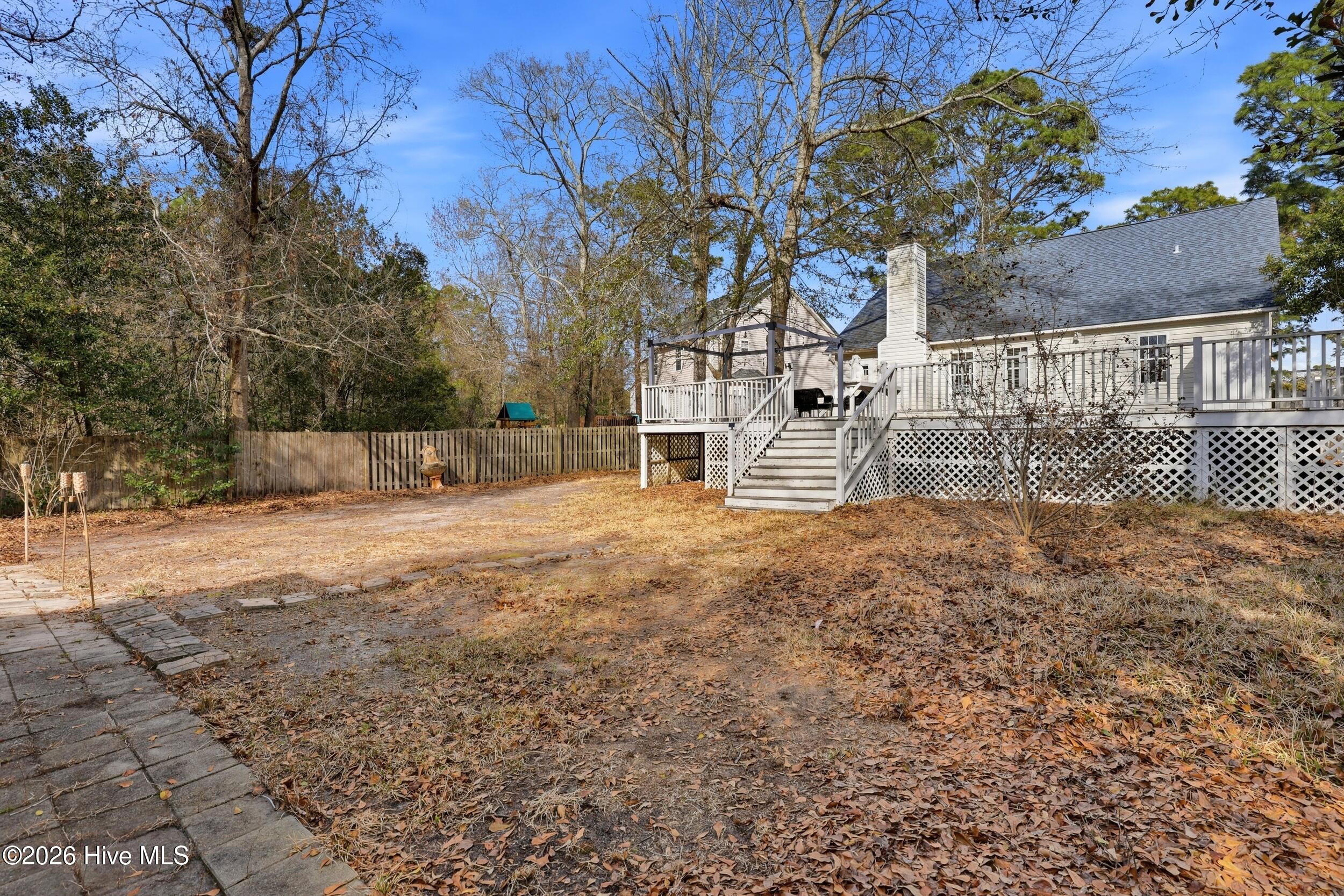 100558616 | Photo 32