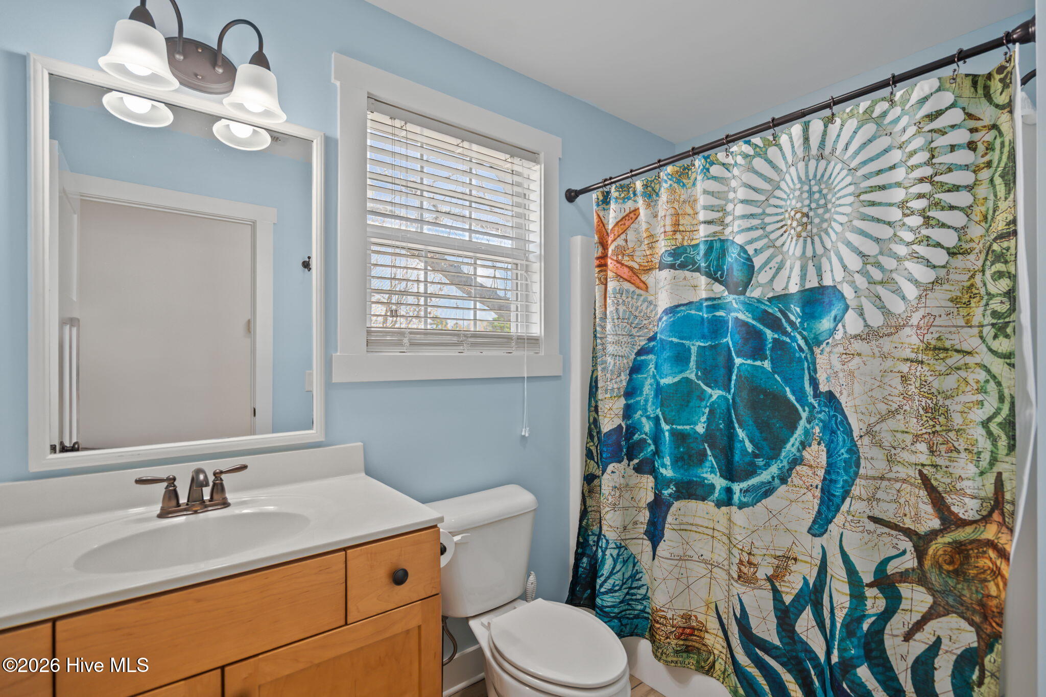 100559197 | Photo 36