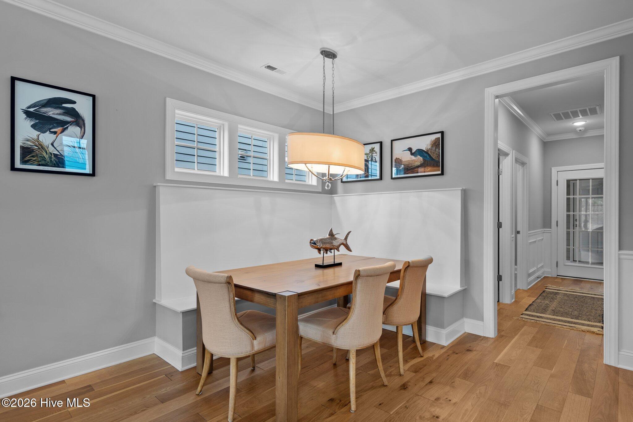 100561208 | Photo 21