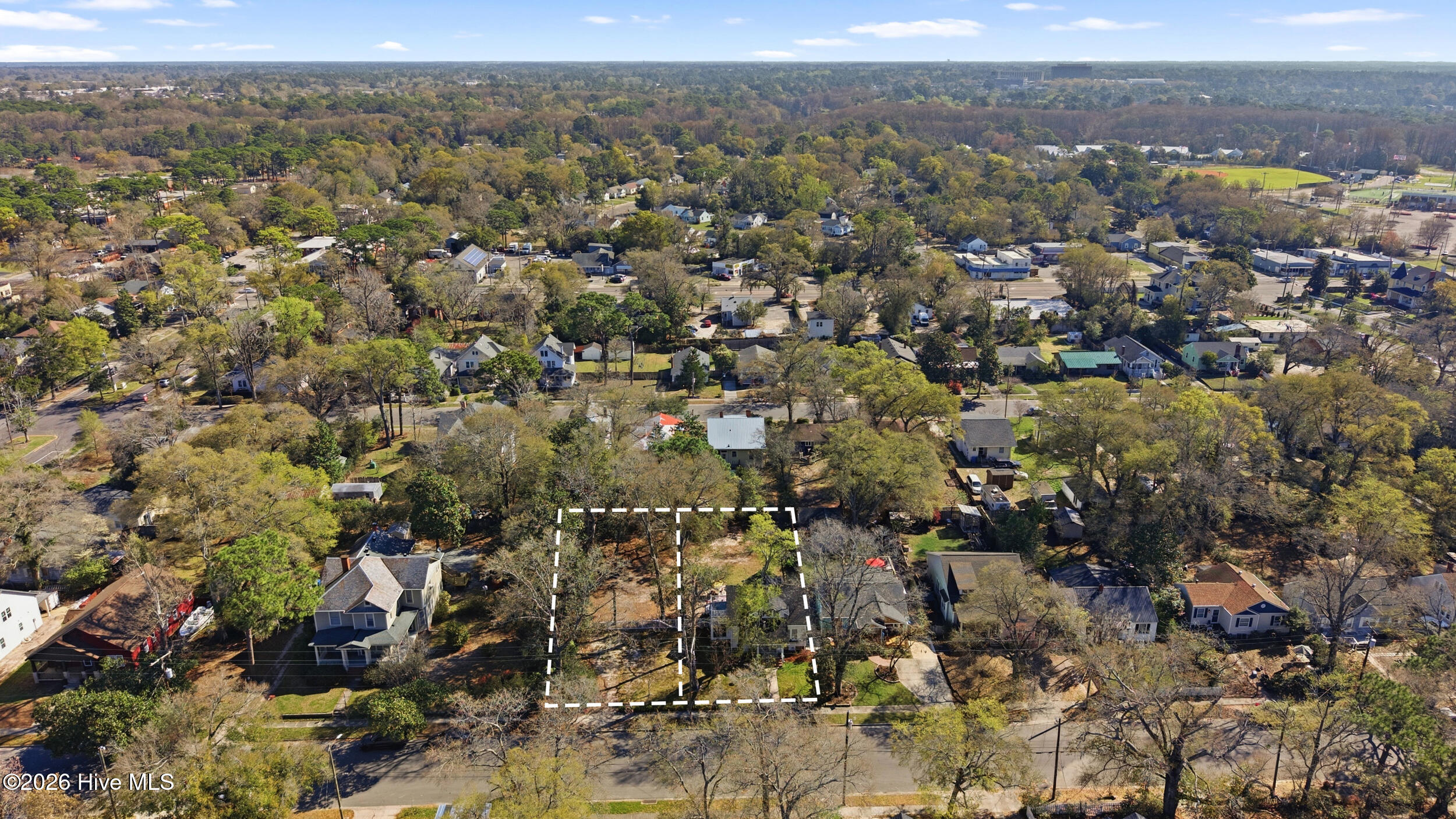 100562398 | Photo 51