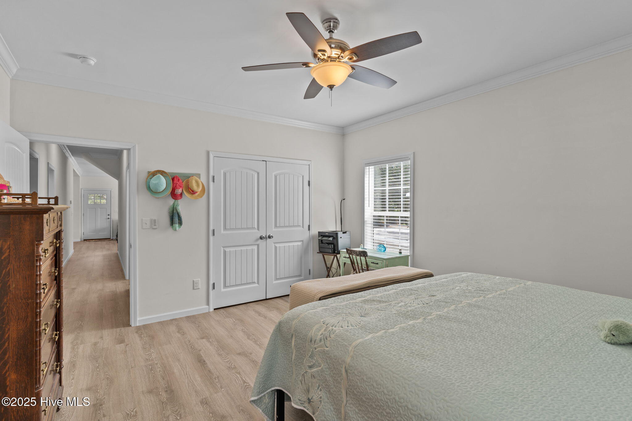 100535377 | Photo 25