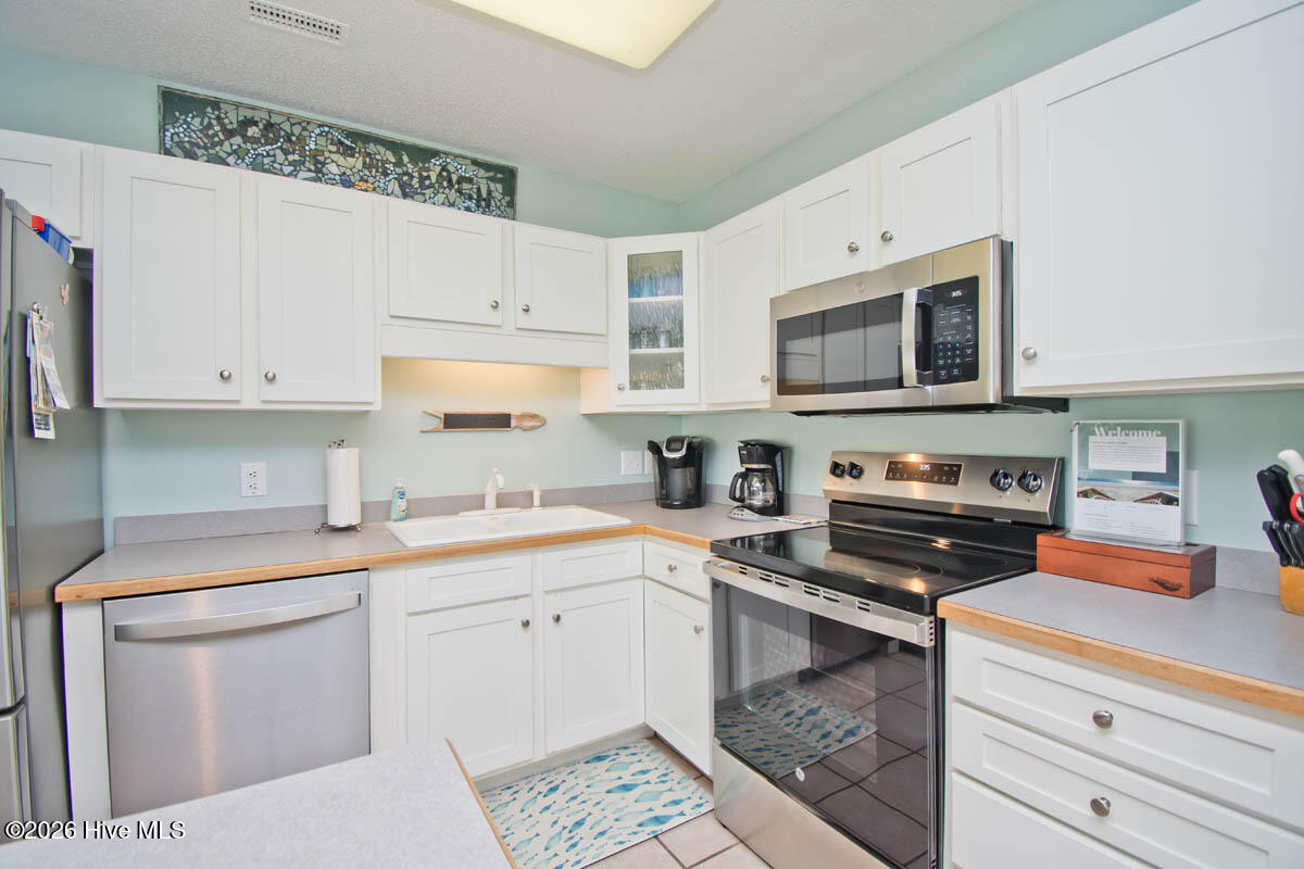 100560263 | Photo 13