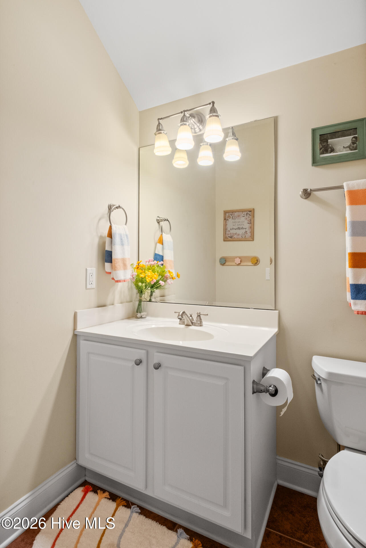 100554088 | Photo 49