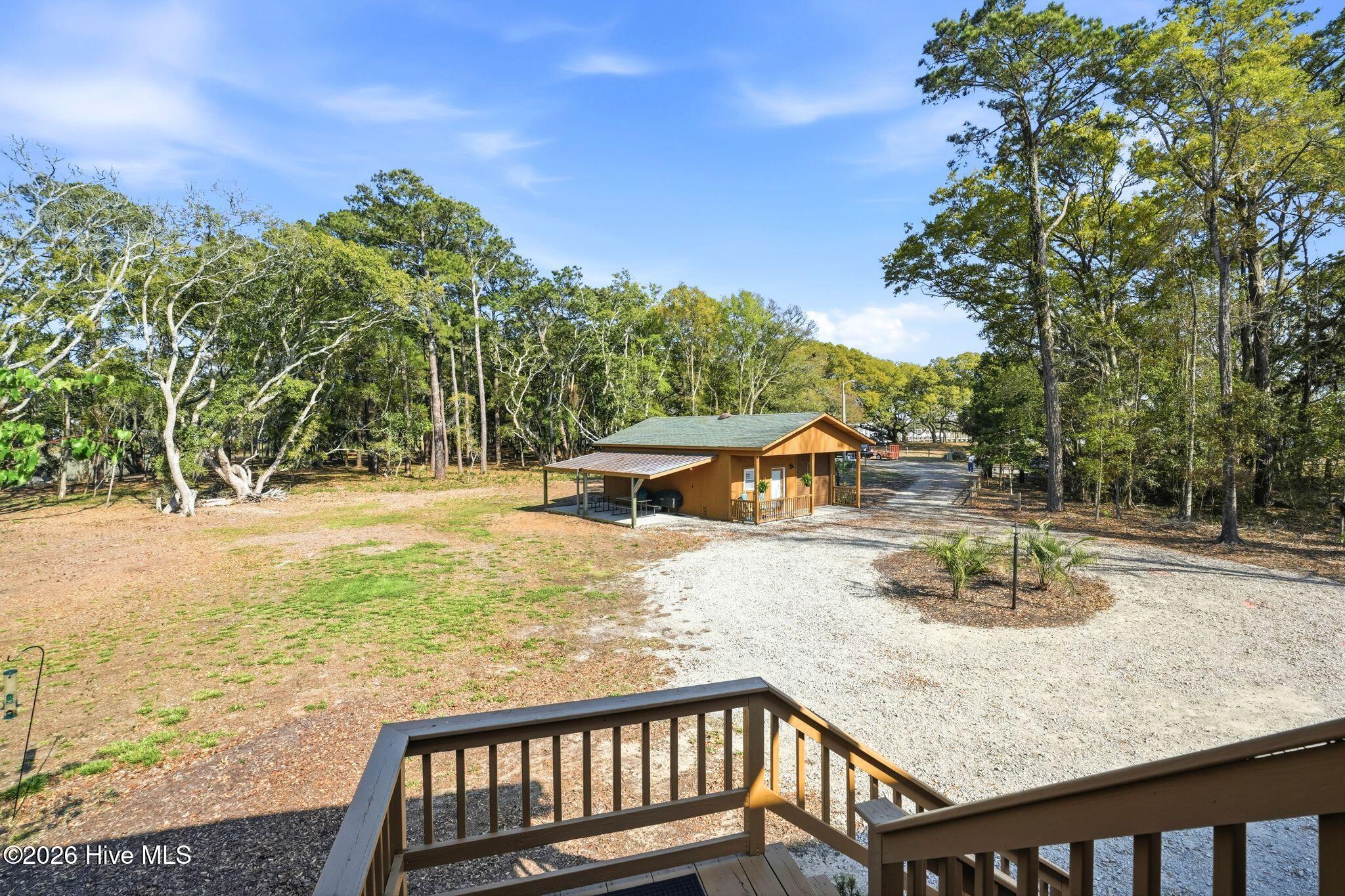 100565055 | Photo 12