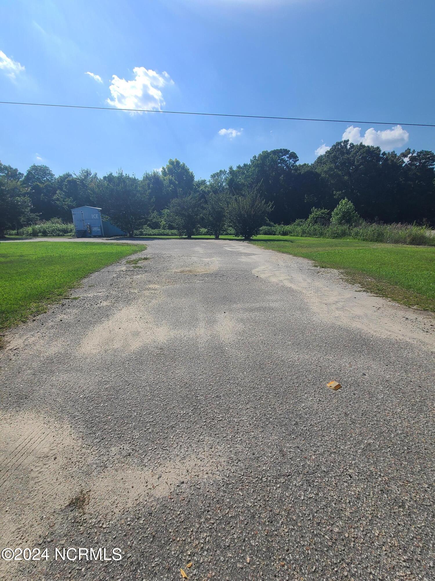 100450789 | Photo 12