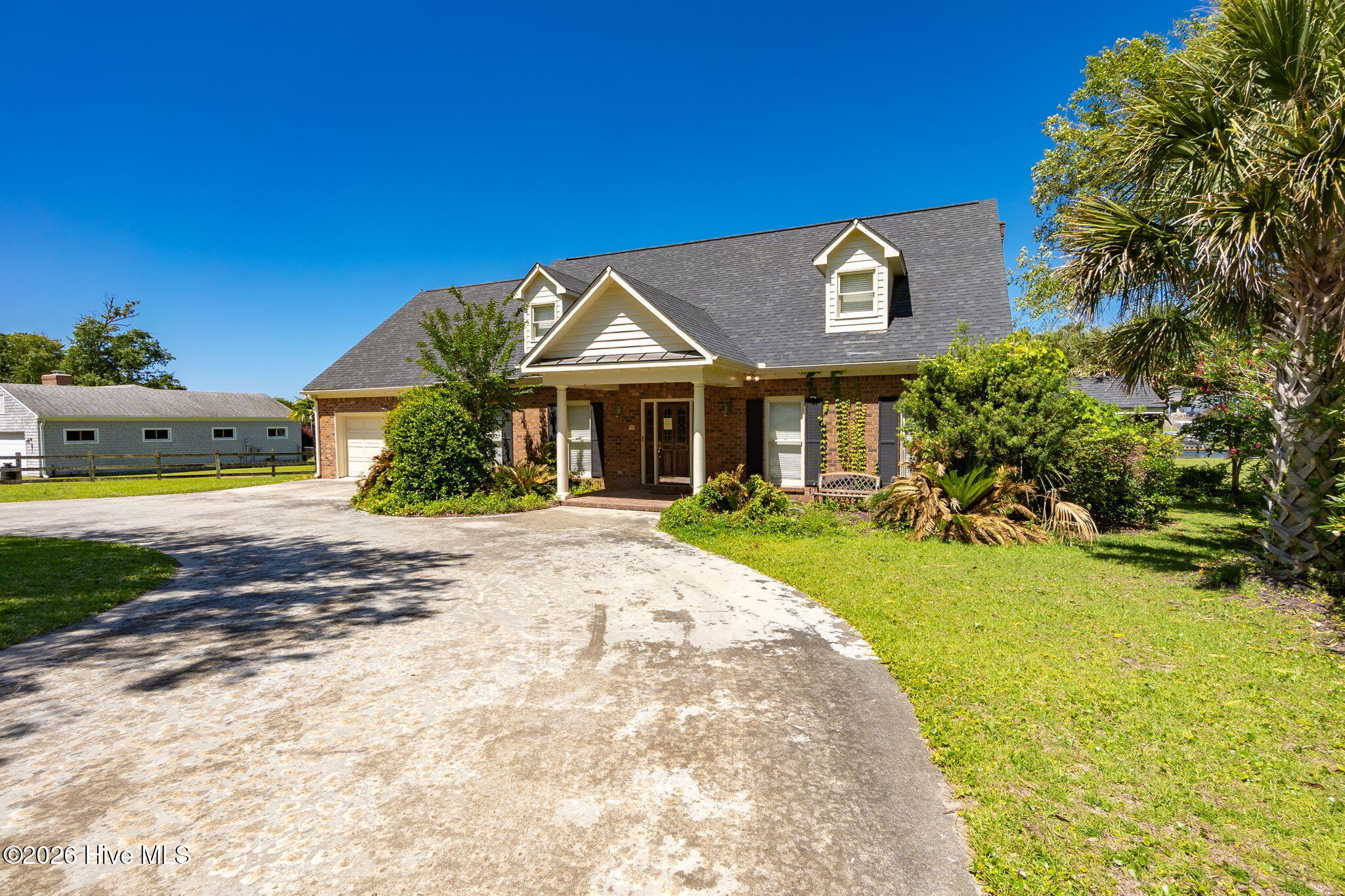 104 Grey Lane,Newport