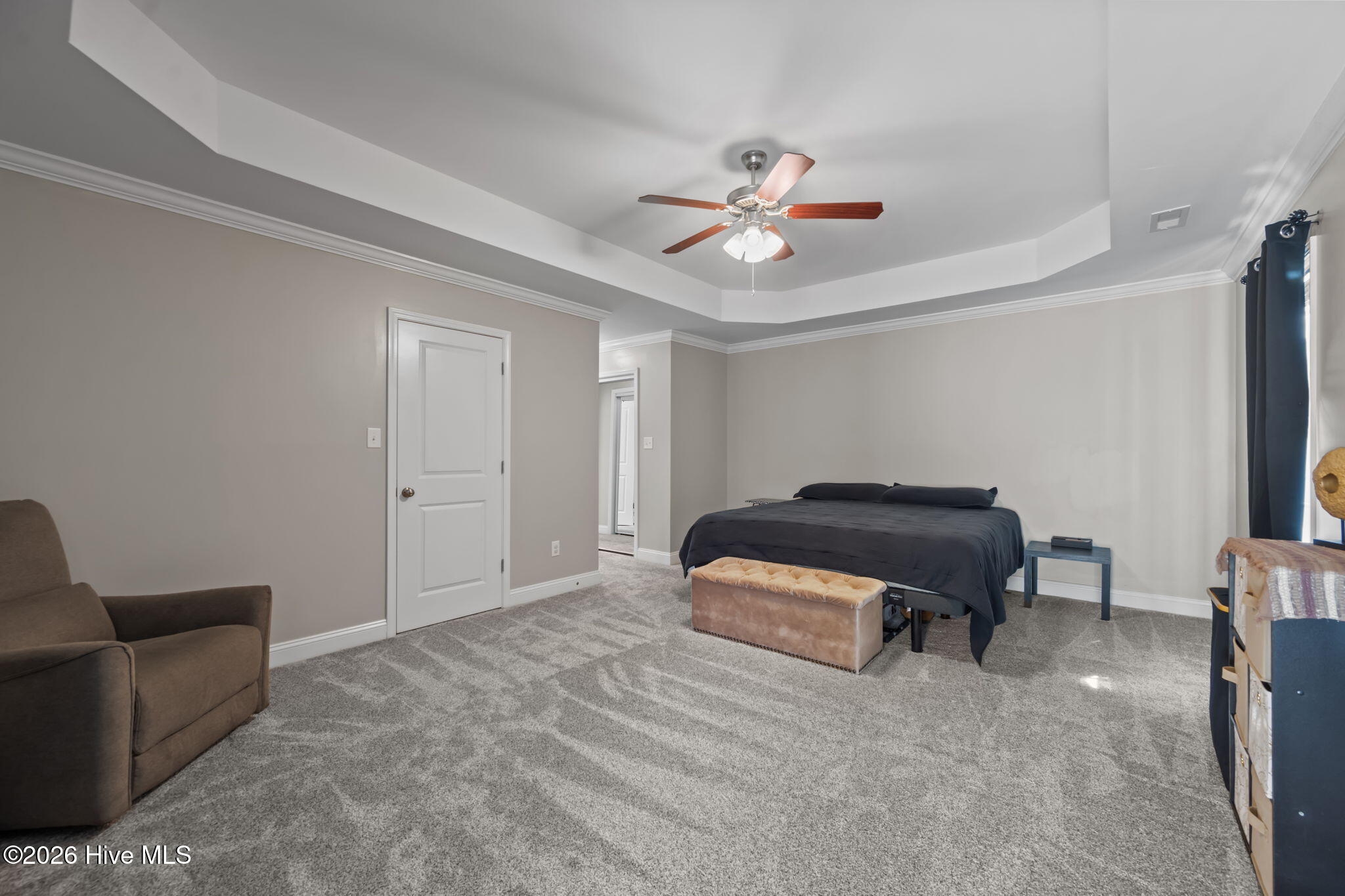 100547738 | Photo 22