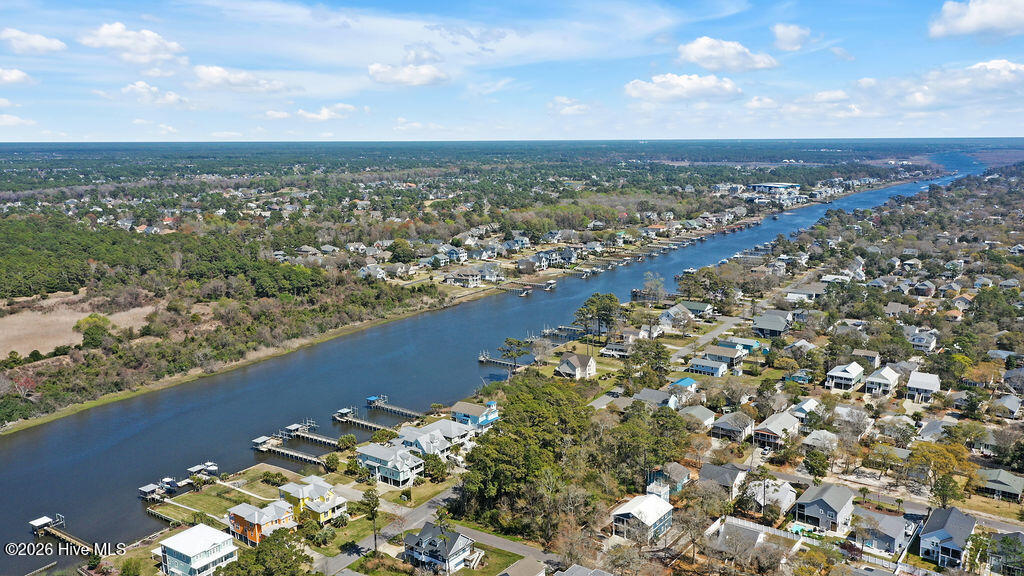 100564230 | Photo 10