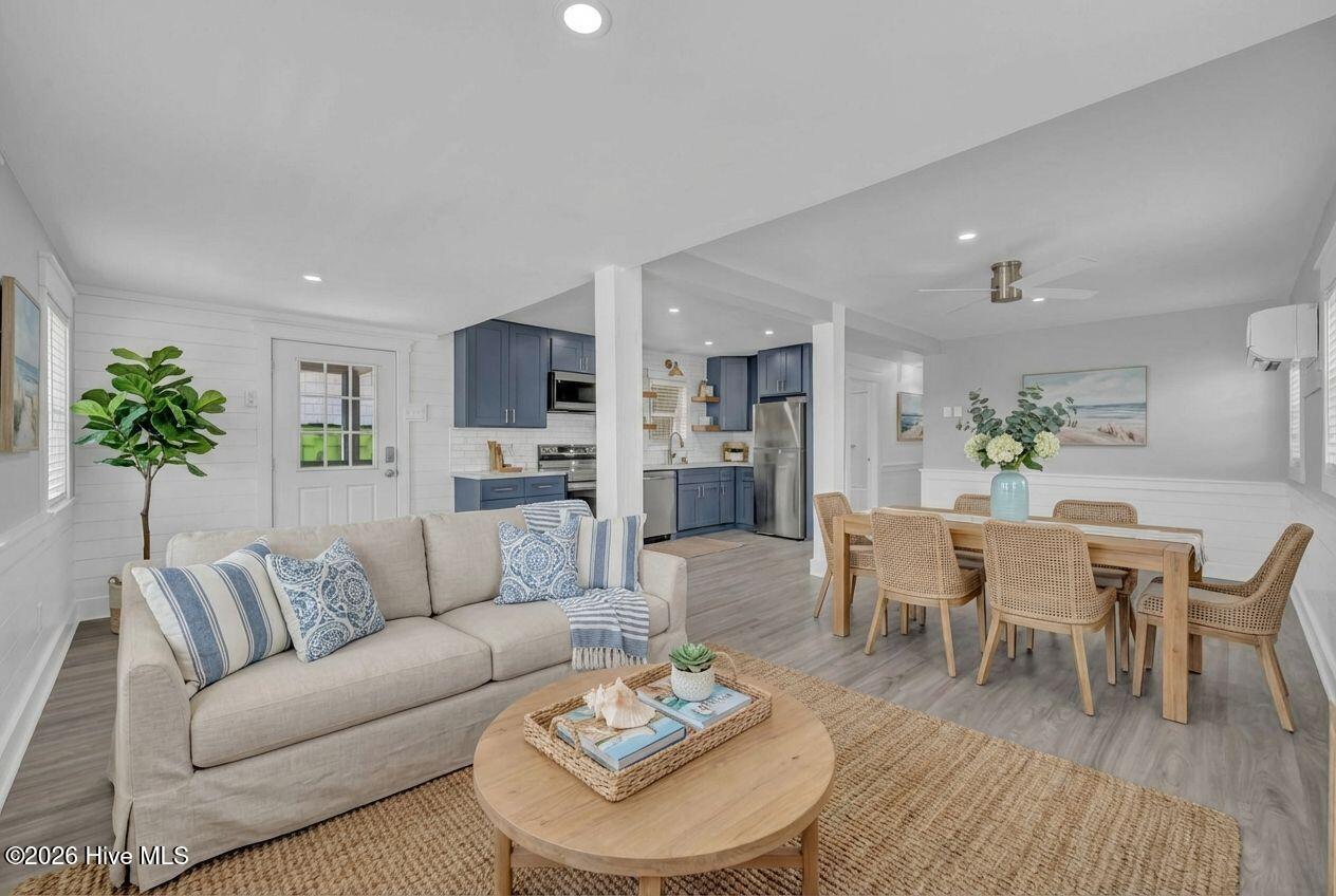 100556468 | Photo 18