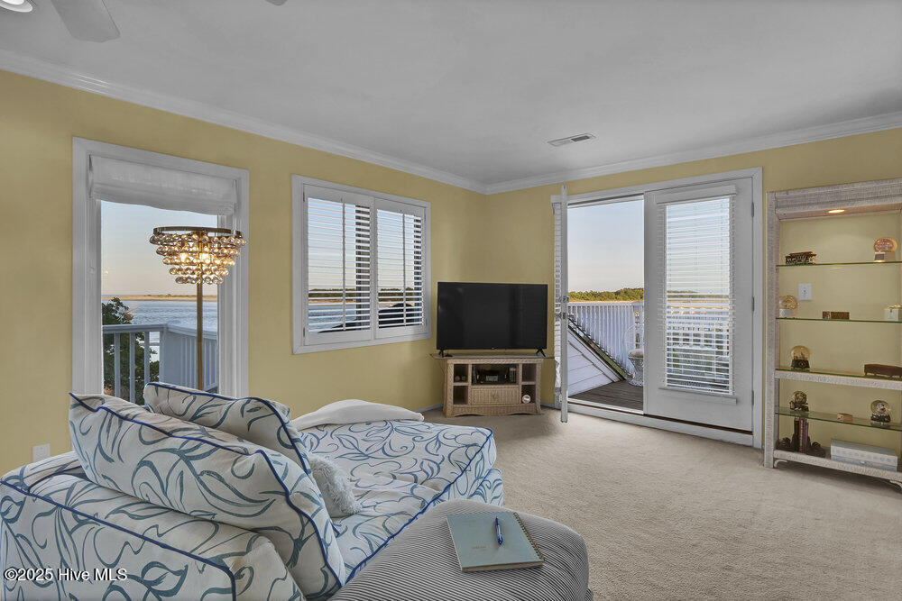 100511026 | Photo 39