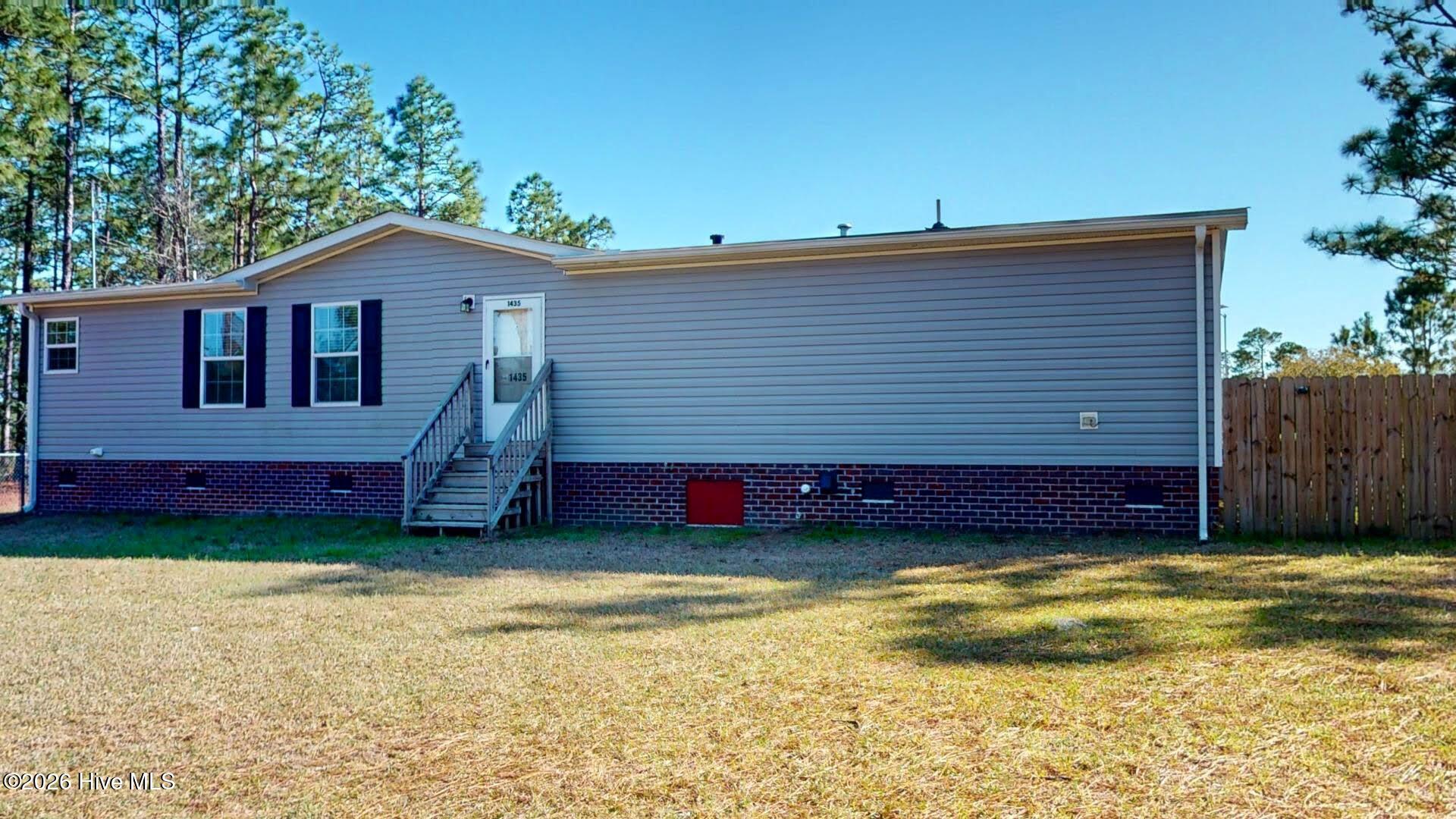 100567177 | Photo 49