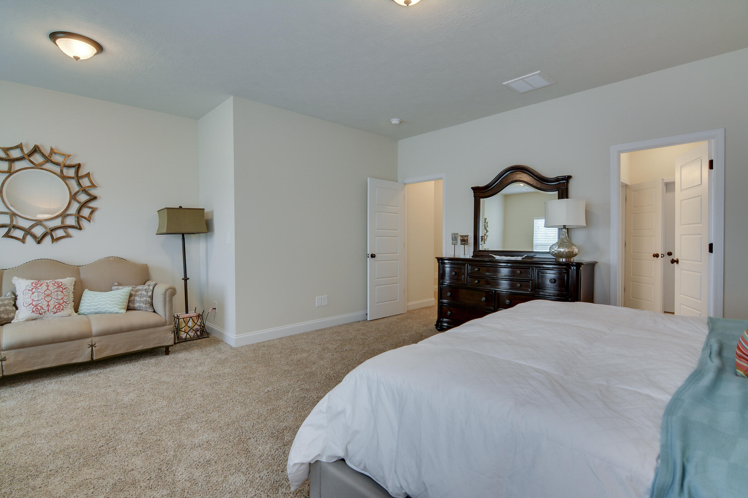 Mansfield Primary Bed