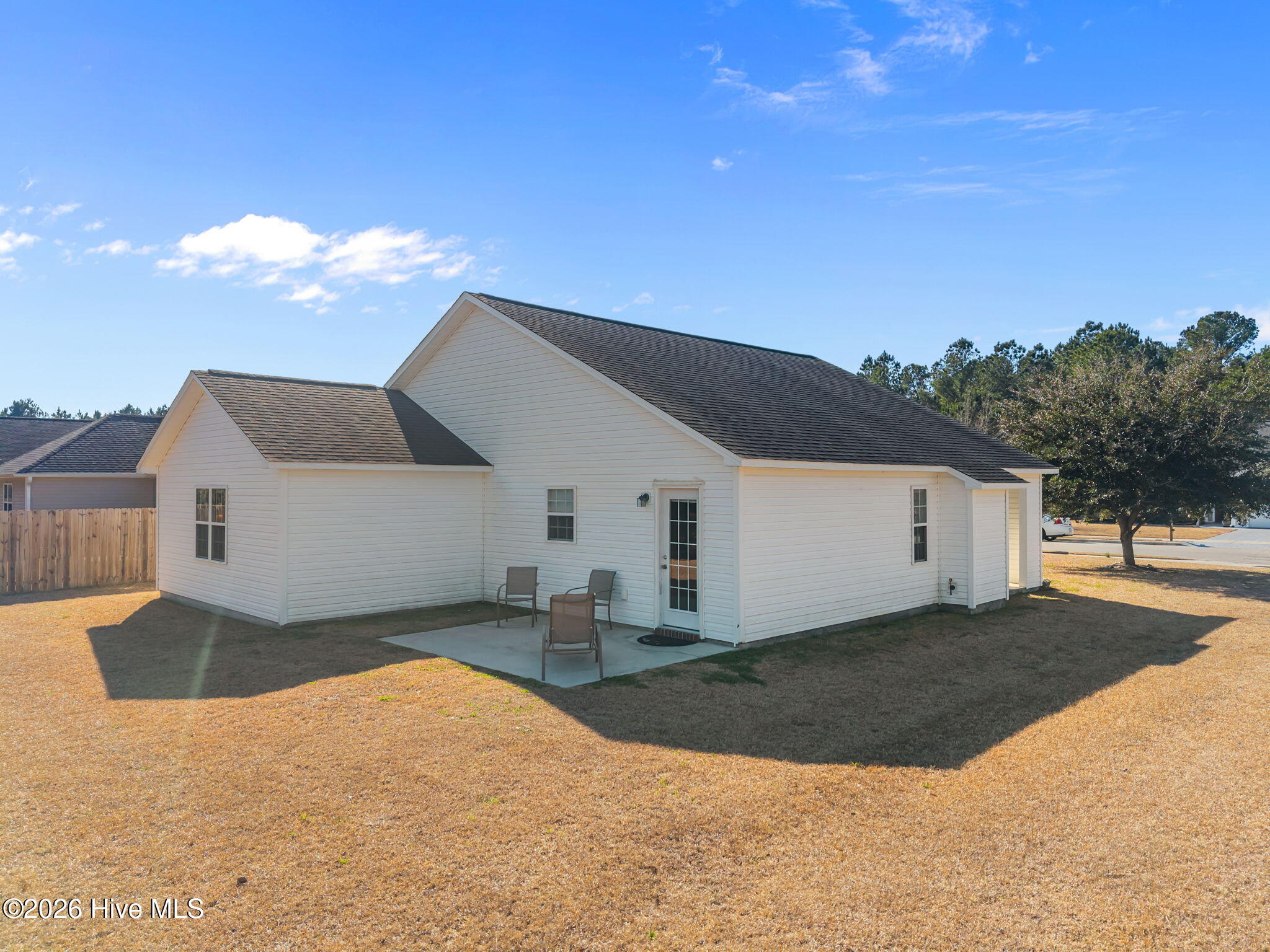 100550942 | Photo 37