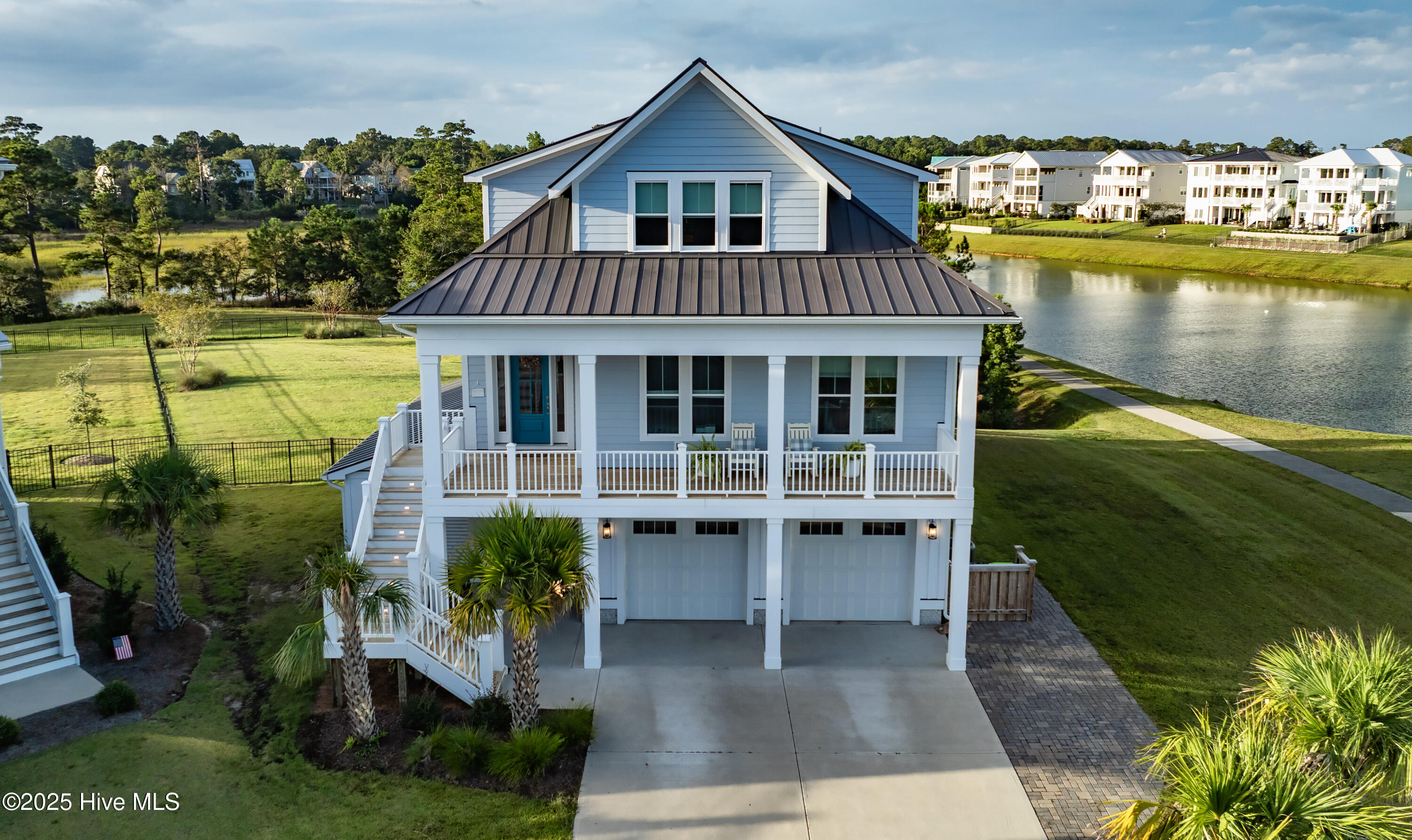 100534317 | Photo 63