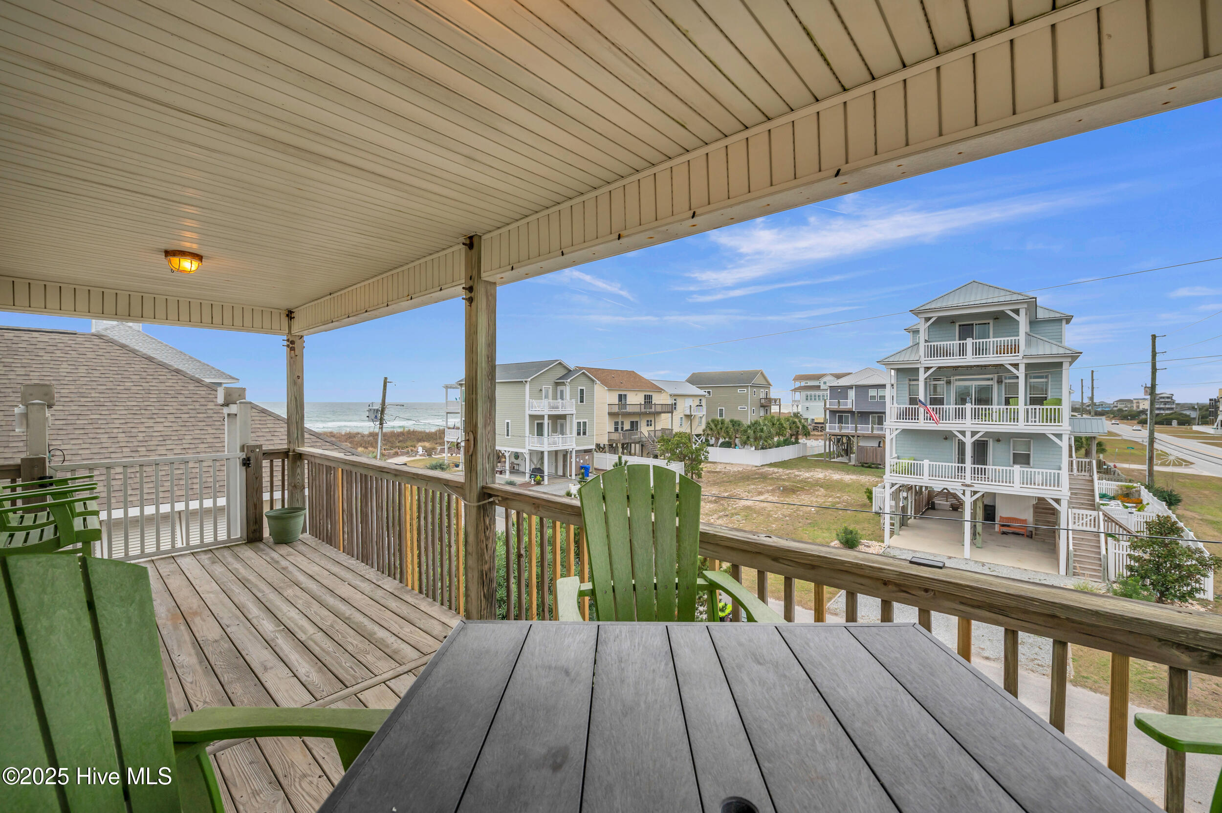 100543103 | Photo 27