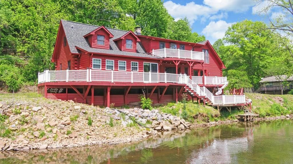 440 Beaver Ridge, Murphy, North Carolina, 3 Bedrooms Bedrooms, 10 Rooms Rooms,For sale,Beaver Ridge,98544515 440 Beaver Ridge, Murphy, North Carolina, 3 Bedrooms Bedrooms, 10 Rooms Rooms,For sale,Beaver Ridge,98544515