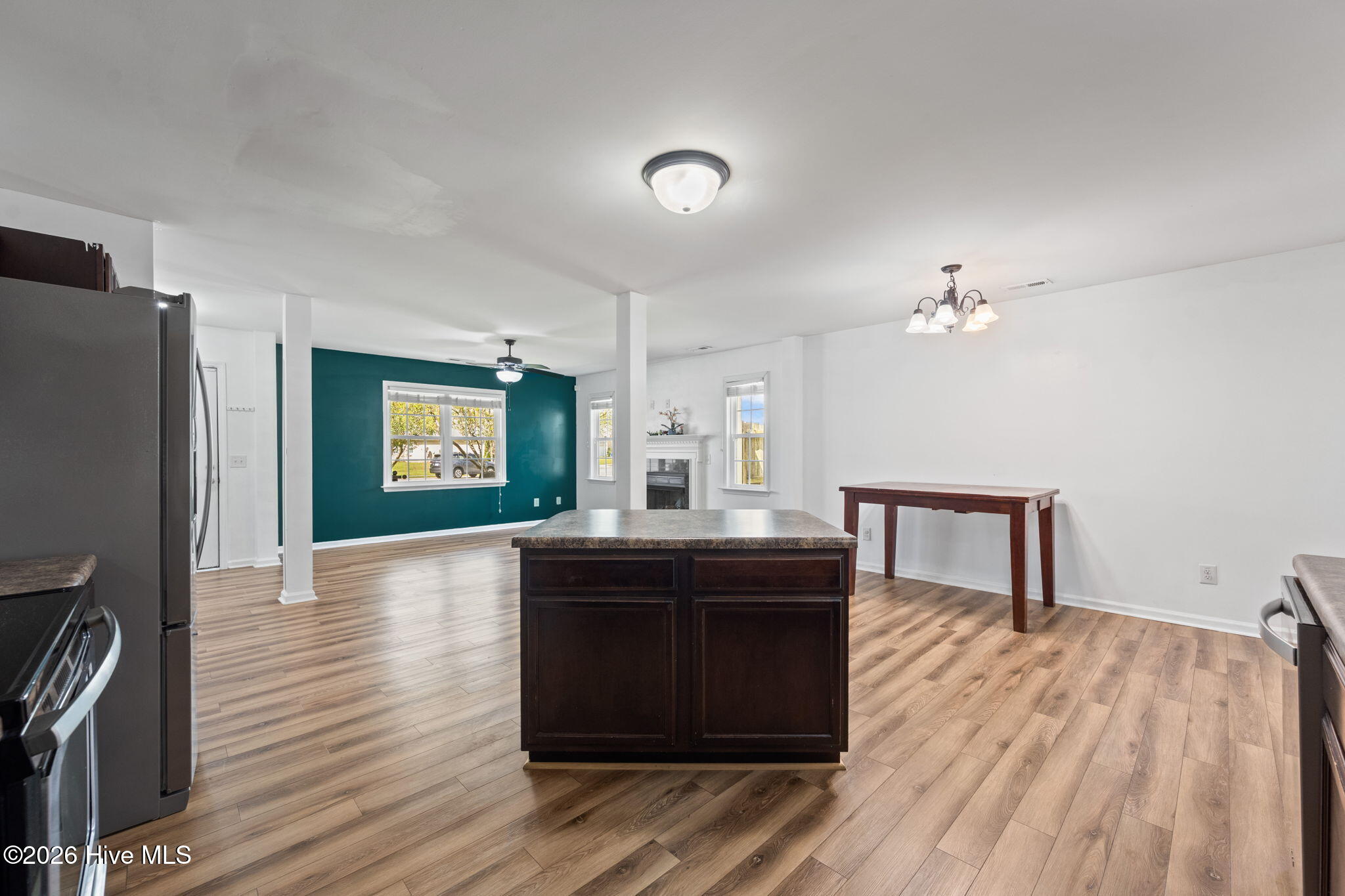 100565061 | Photo 20