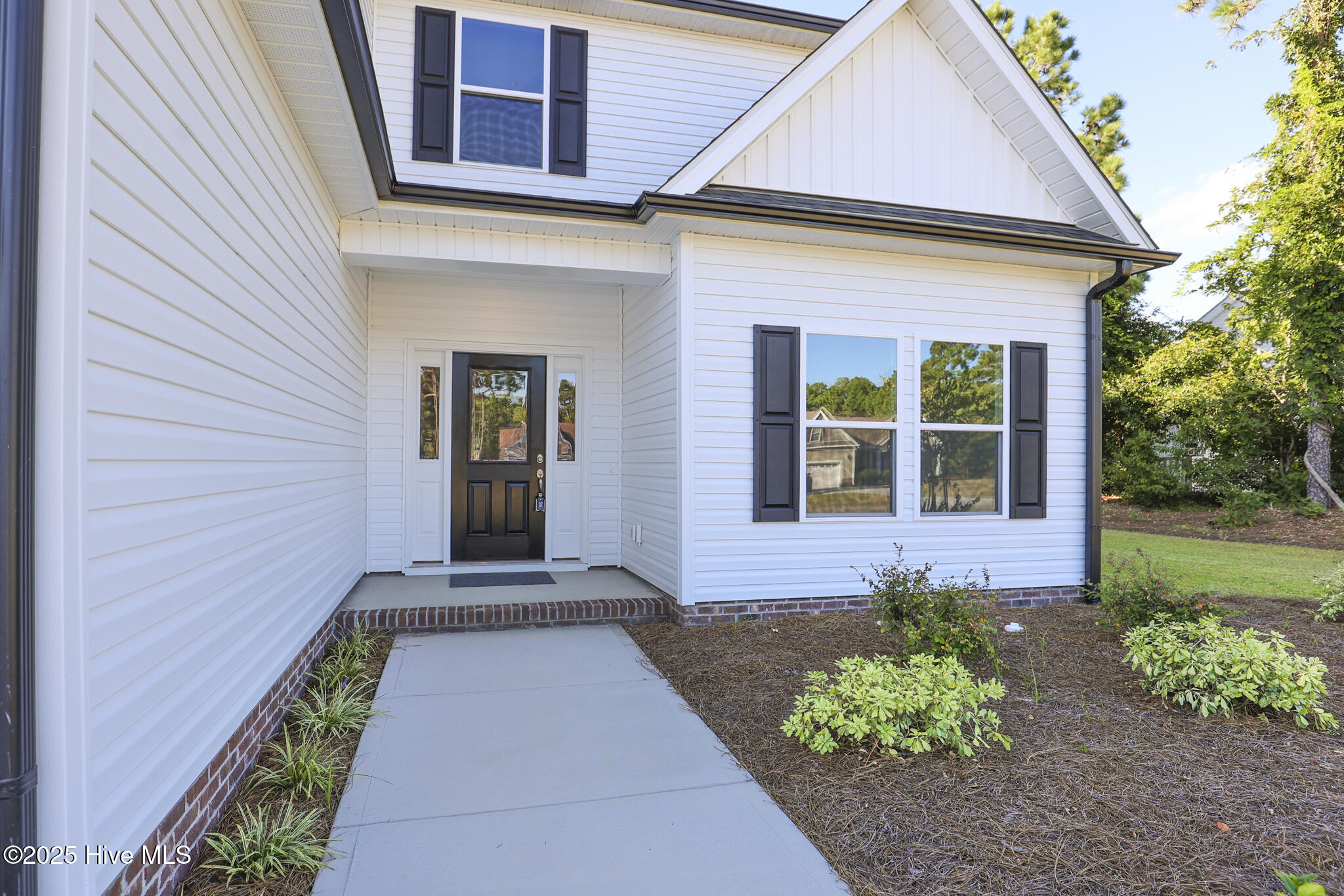 100518494 | Photo 85