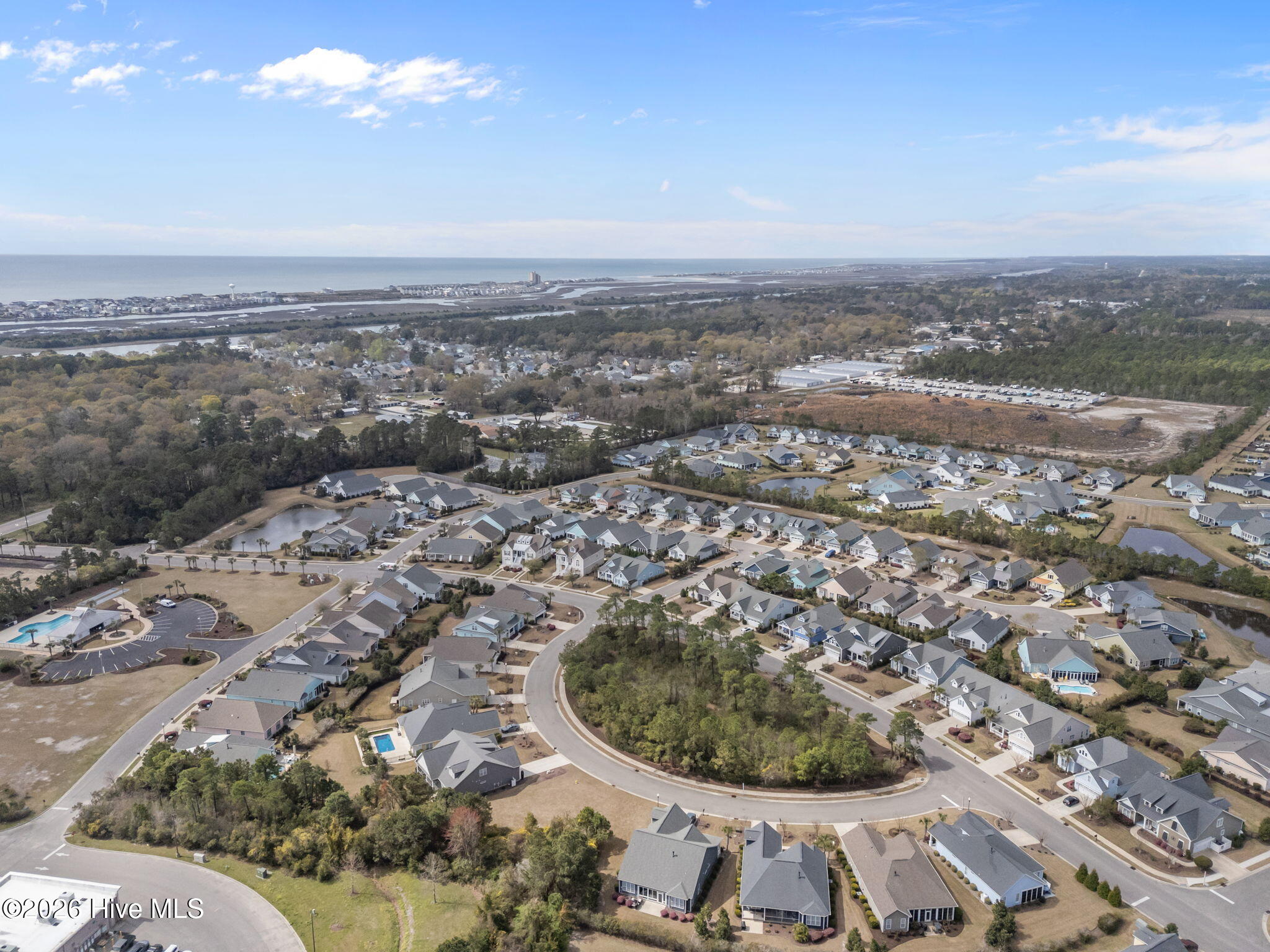 100563042 | Photo 37